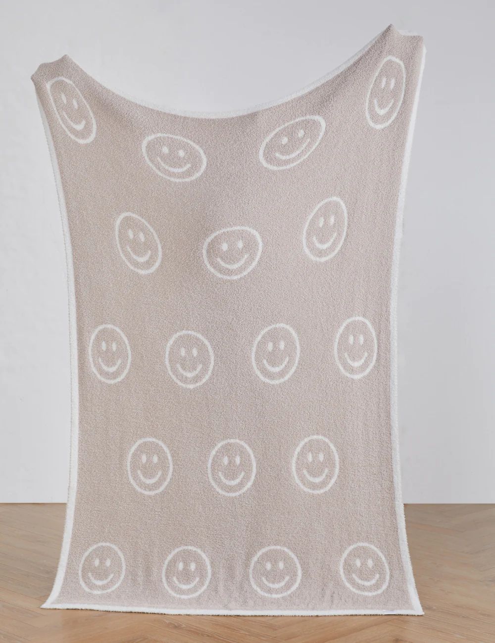 Smiley Buttery Blanket | The Styled Collection
