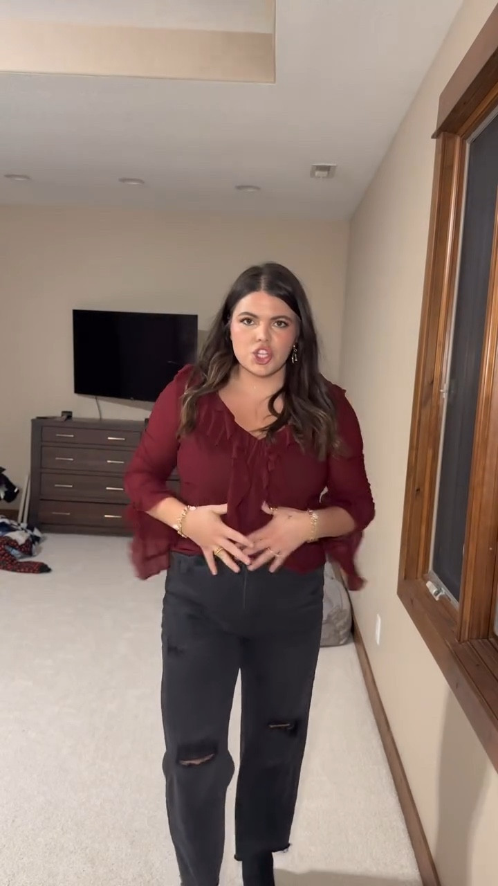 Have you ever see a with deviled eggs on the menu?! Lmao 😂 matter fact, what’s the craziest thing you’ve seen on a menu? 

We had to dip out of dinner early because they were playing musical bingo too loud (we already feel old) and we started AND finished Christmas shopping for Lane & LJ. What did you do today?
🖤✨🍪❤️🫶🏼
##Vlog #DayInLife #SpendTheDayWithMe #iowa daily blog, relatable my blog, last three days of my 20s, turning 30, Mom life, Midwest, Iowa blogger