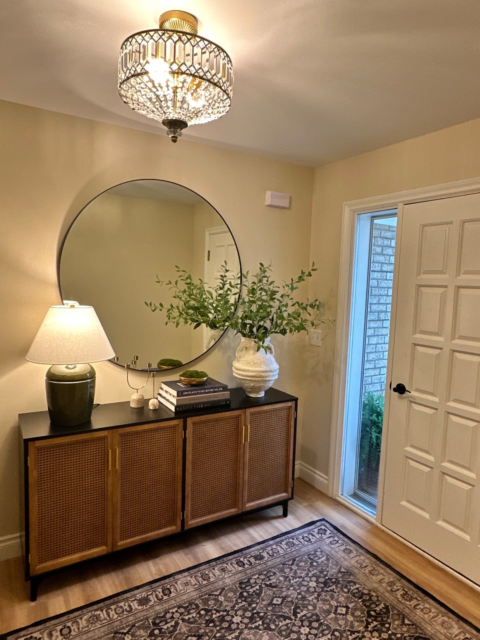 Our NEW Entryway - Rug, Mirror, Lights & Table
