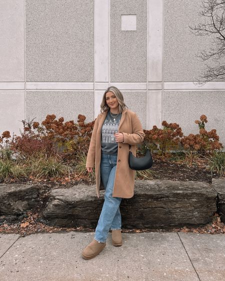 Midsize winter outfit - Abercrombie dad coat, graphic sweatshirt, 90s straight jeans, amazon black shoulder bag, Ugg lookalikes.

Fall to winter outfits, midsize style 


#LTKmidsize #LTKstyletip #LTKSeasonal