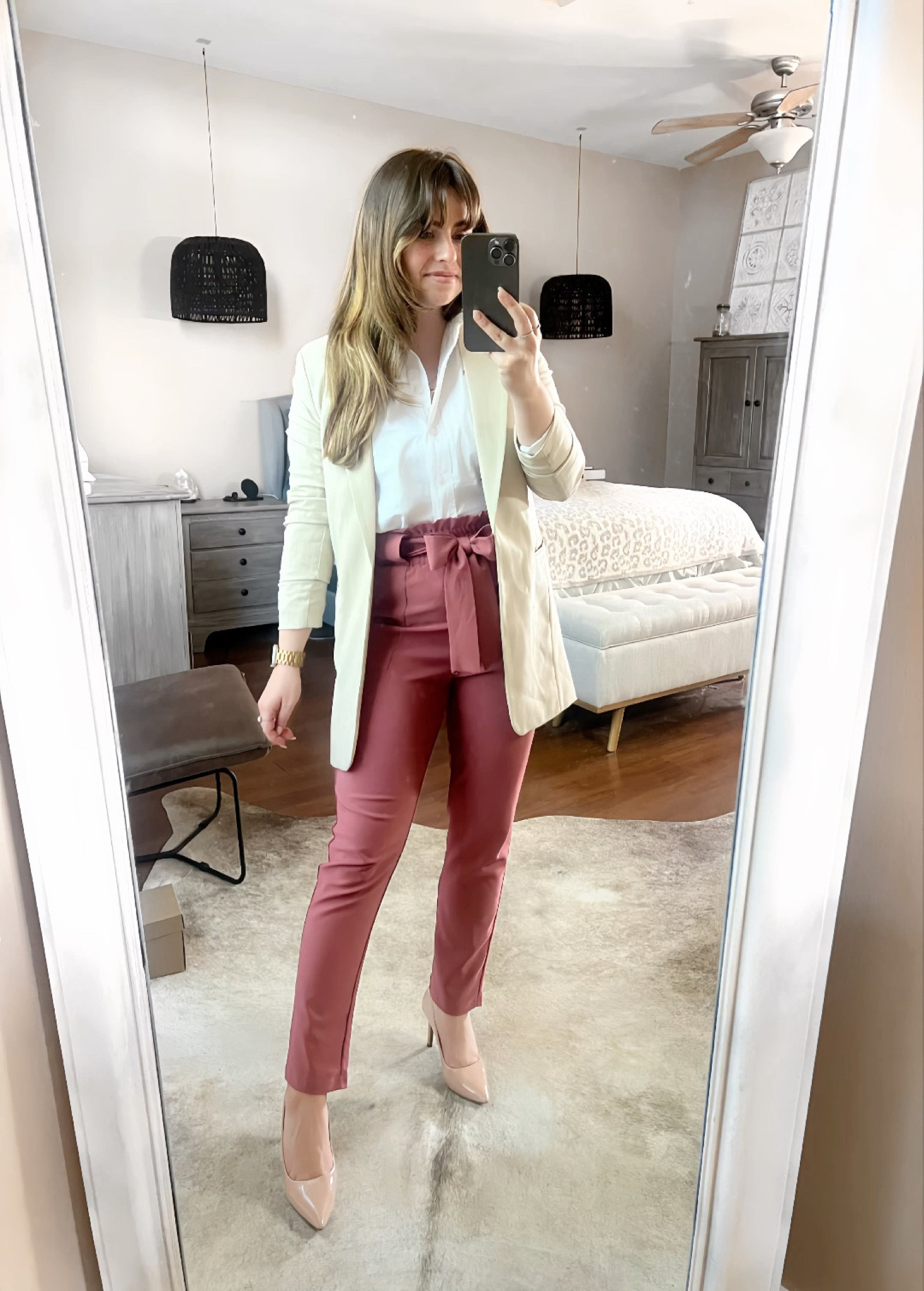 Shirt: small 
Blazer: small
Trousers: small
Shoes: TTS 

#corporate #businessattire #petite #petitestyle #workwear #blazer #amazon

#LTKstyletip #LTKworkwear #LTKunder50