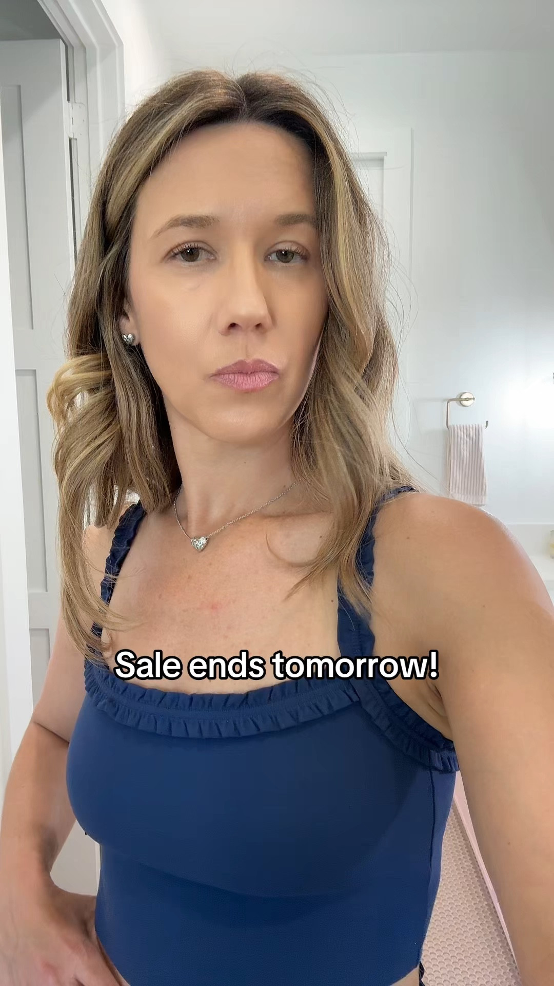 @abercrombie sale ends tomorrow 

#LTKSeasonal #LTKOver40