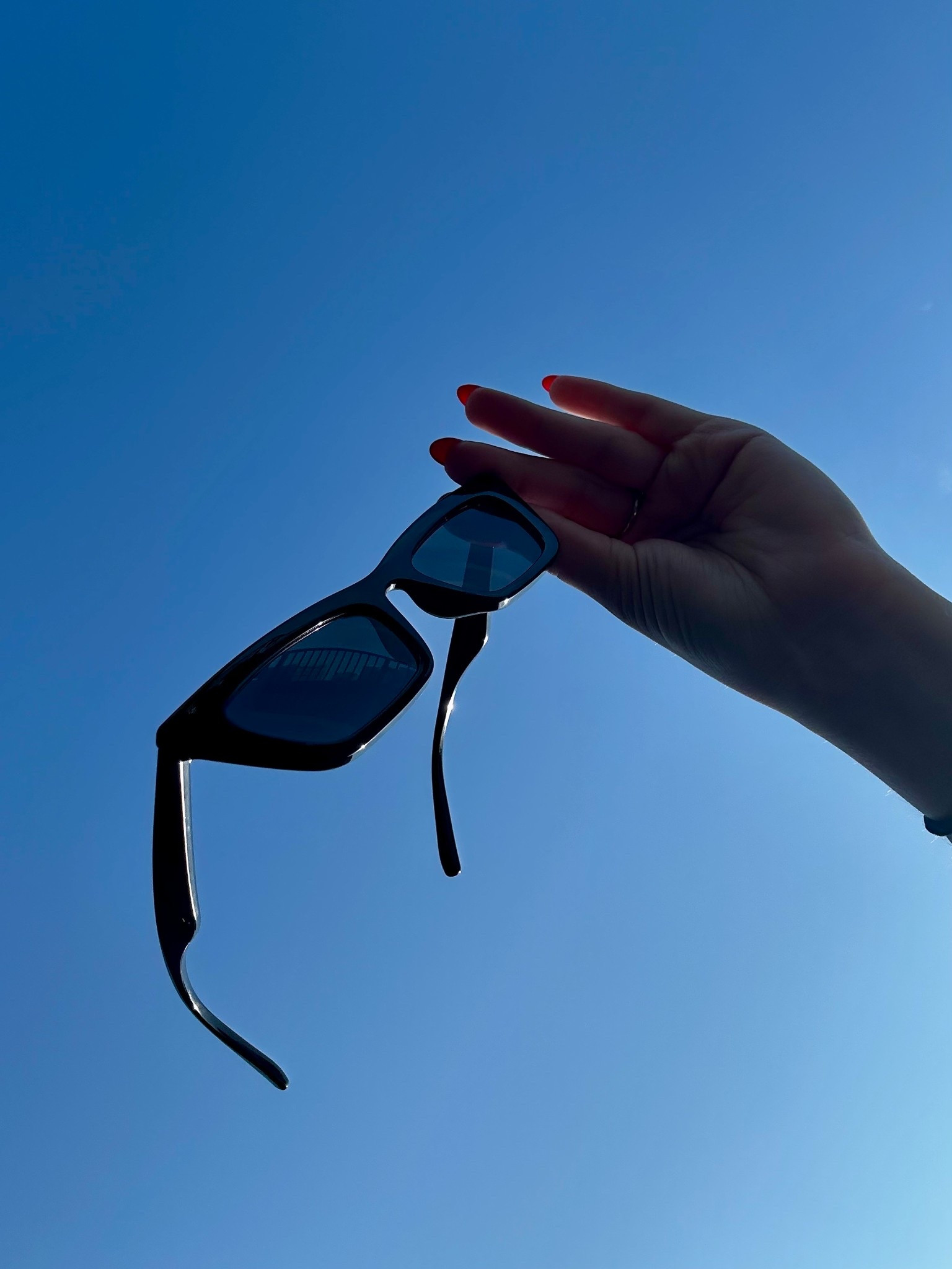 my favorite amazon sunnies #amazonsunglasses #sunglasses #cateyesunglasses #amazonfinds #amazonaccessories

#LTKSummerEdit #LTKFindsUnder50 #LTKSeasonal