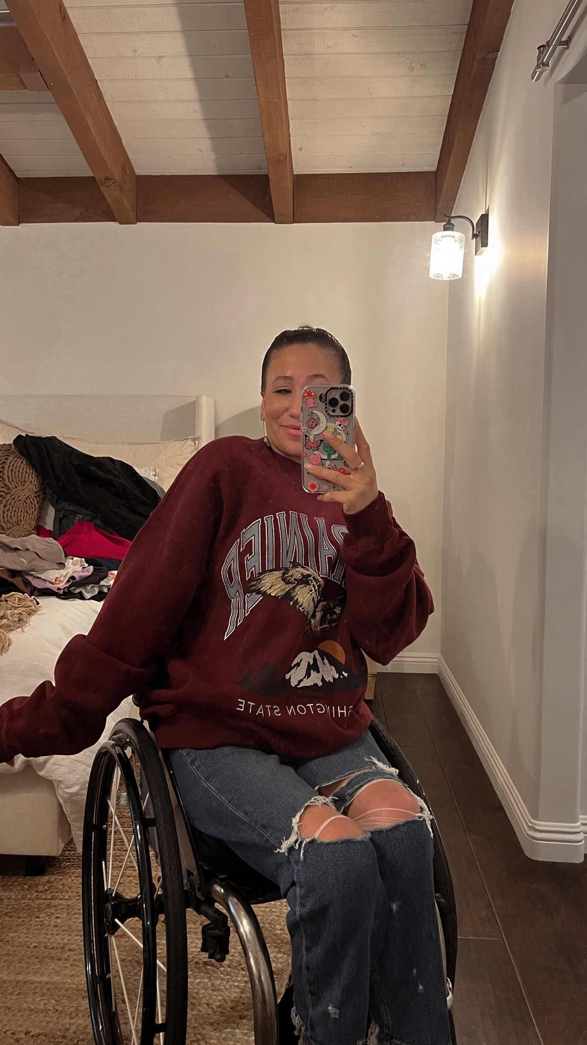 You guys have been loving these so here’s another outfit of the day. As a new mama i’ve been loving the casual but cute outfits. The crewneck is unfortunately sold out but I’ve linked some similar ones for you all ✨❤️ #abercrombieandfitch #abercrombie #abercrombiejeans #ootd #outfitoftheday 

#LTKU #LTKFind #LTKunder50