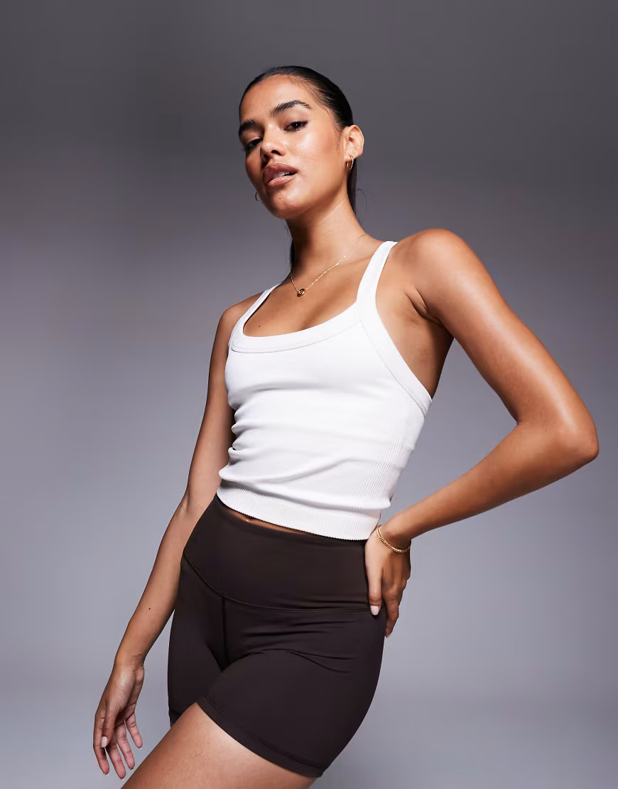 4505 seamless sculpting vest with inner bra in parchment-White | ASOS (Global)
