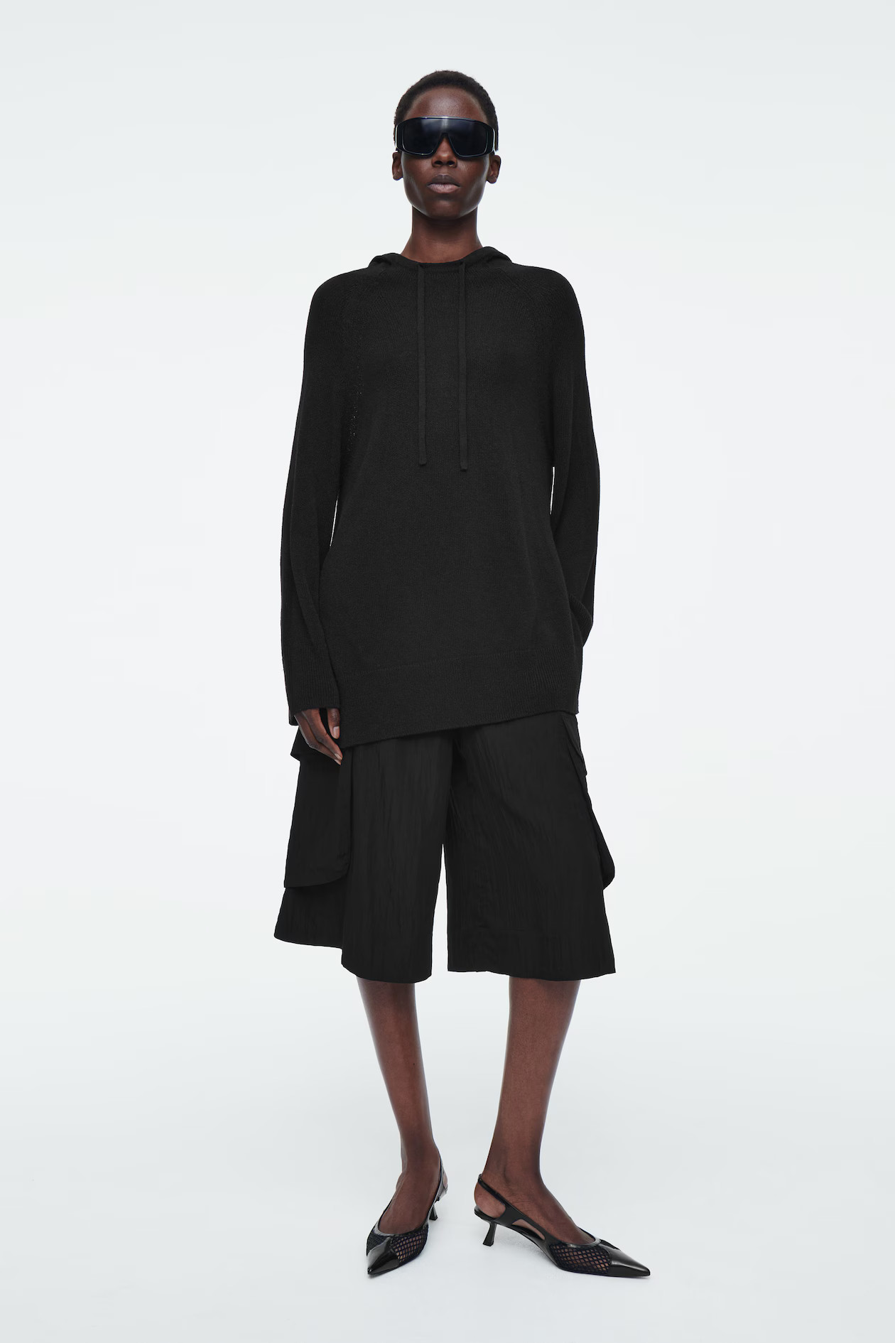 LONGLINE CARGO SHORTS - BLACK | COS UK