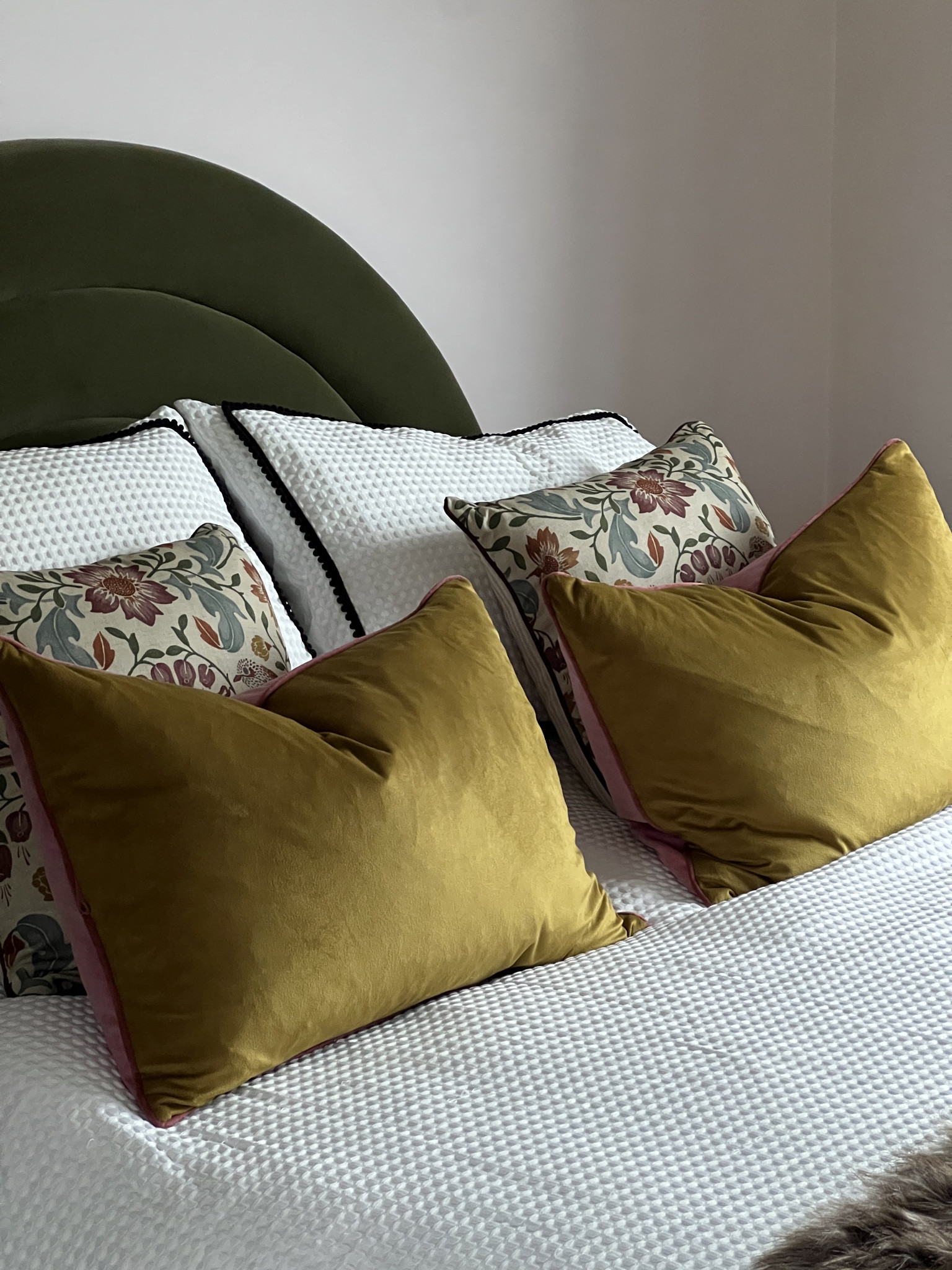 Bedroom cuteness

#LTKSeasonal #LTKstyletip #LTKSpringSale