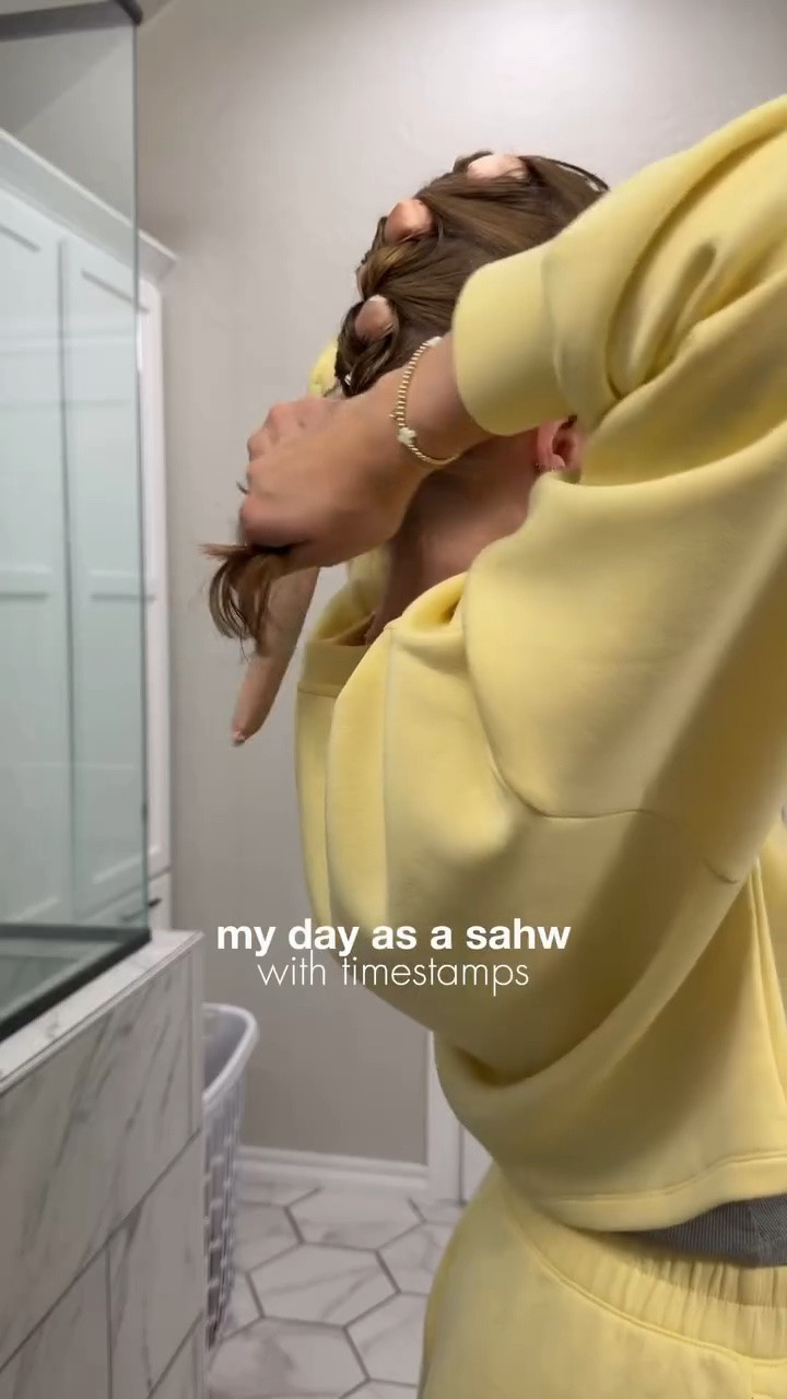 Long vlog for a long day in my life as a stay at home wife🤭💛

#dimlvlog #stayathomewife #youngmarriage #sahwlife #christiangirls

#LTKdayinmylife #LTKgrwm #LTKvlog
