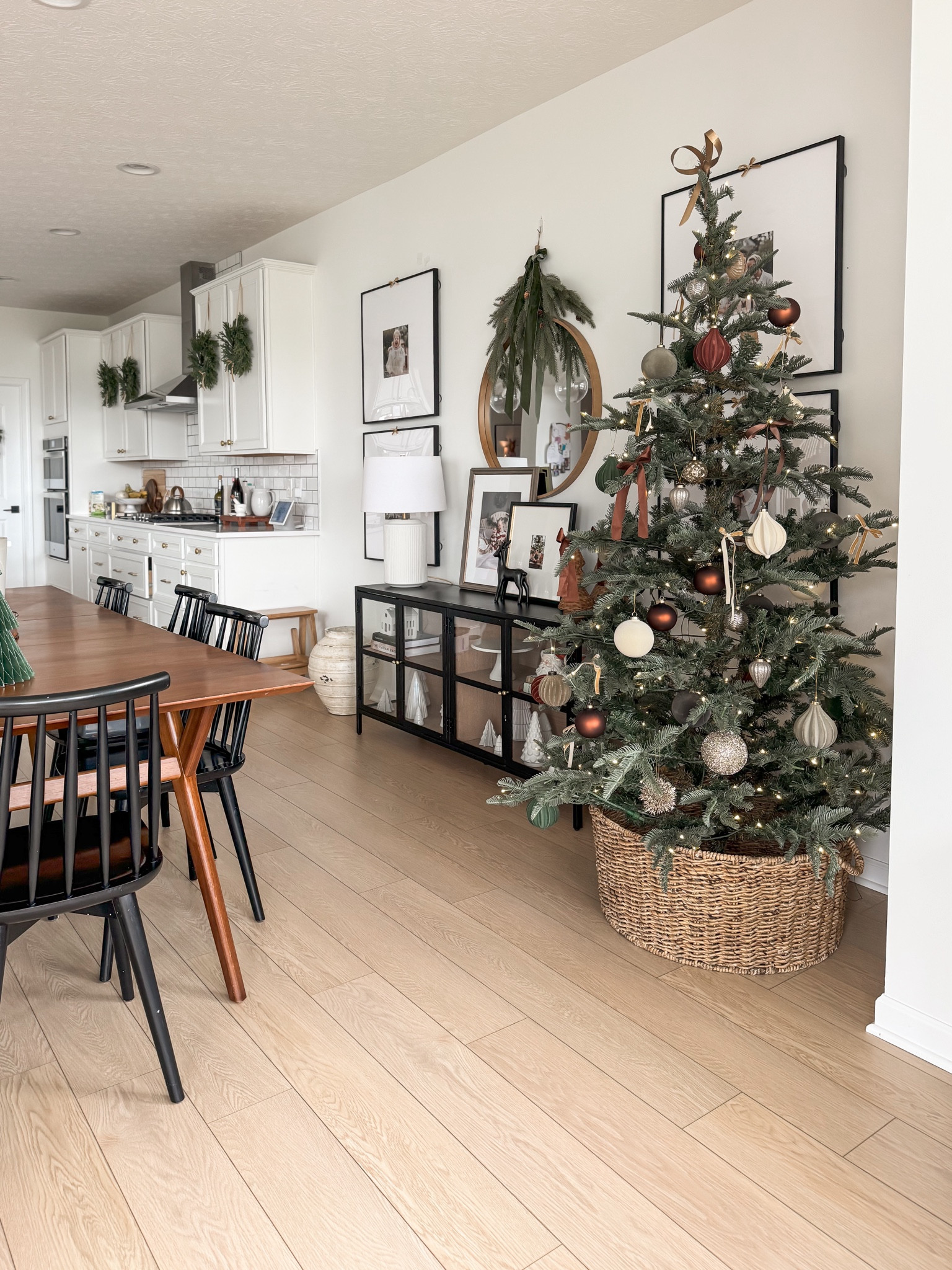 Christmas is my favorite time of the year! The house is so cozy and bright 

King of Christmas 🎄 

#LTKHoliday #LTKHome #LTKSeasonal