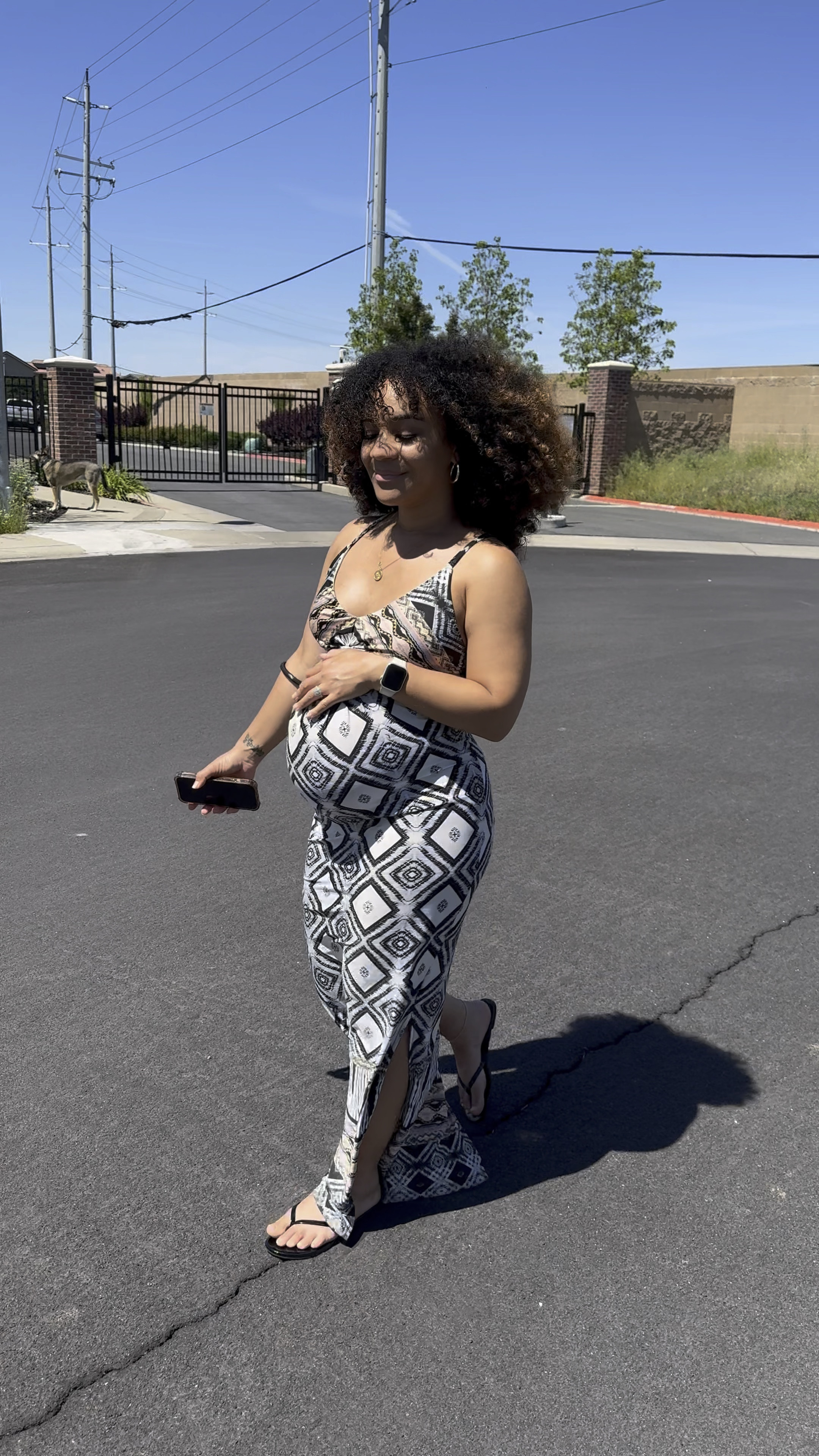 Here’s two similar dresses  to the one I have on 🌺 I got this a super long time ago but I wanted to find something similar #maternity

#LTKstyletip #LTKbump