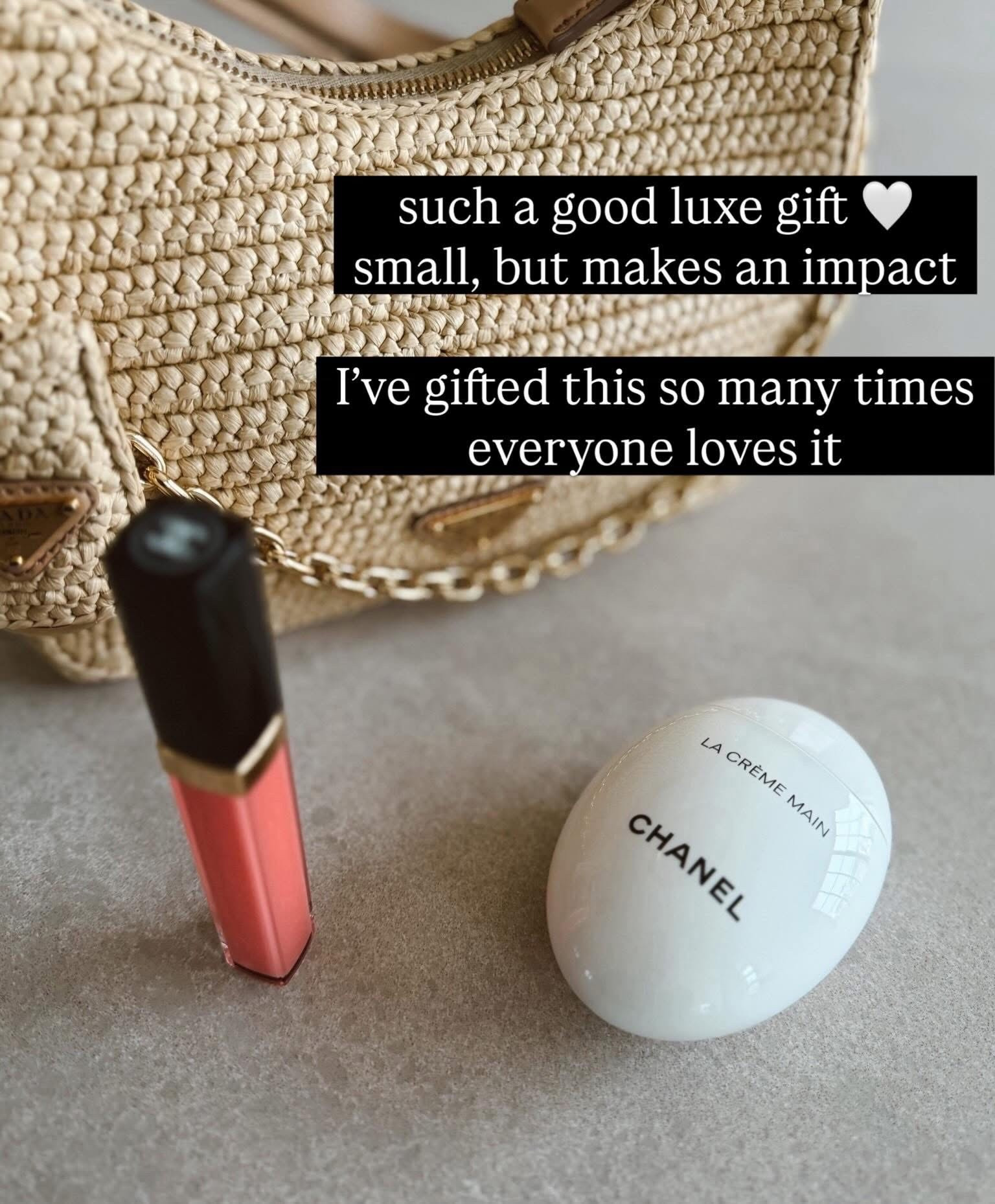 Makes the prettiest little luxe gift ✨ but honestly I love keeping this in my bag!🤍 pulling out a Chanel lip gloss + hand lotion just feels elevated every time! 💄👜✨


Beauty. Lip gloss. Luxe gifts. Luxe. Gifts for her. Gifts for mom.

#LTKBeauty #LTKMothersDay #LTKgrwm