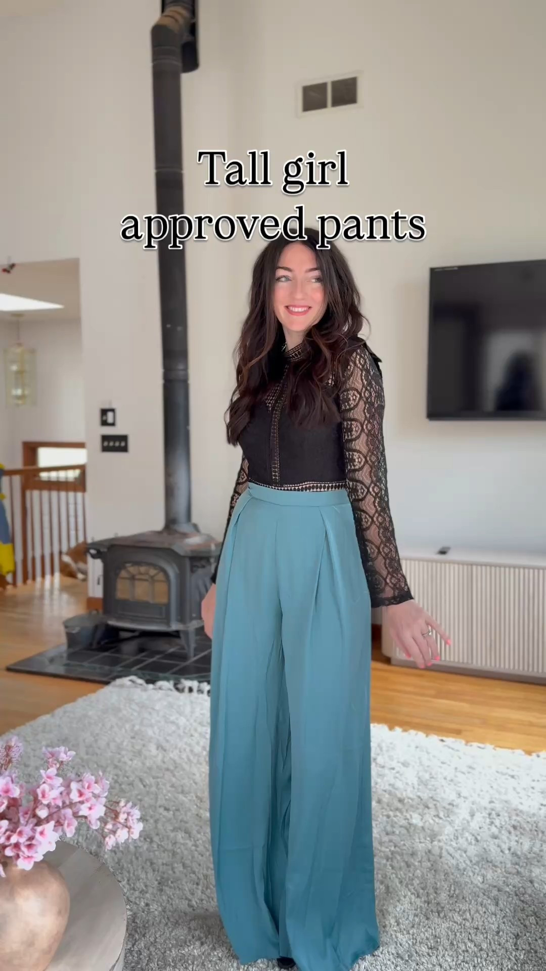 Pants for tall women. Loose fit pants. These are from hello Molly. FYI you can only return for store credit  

#LTKFindsUnder100 #LTKTravel #LTKSeasonal