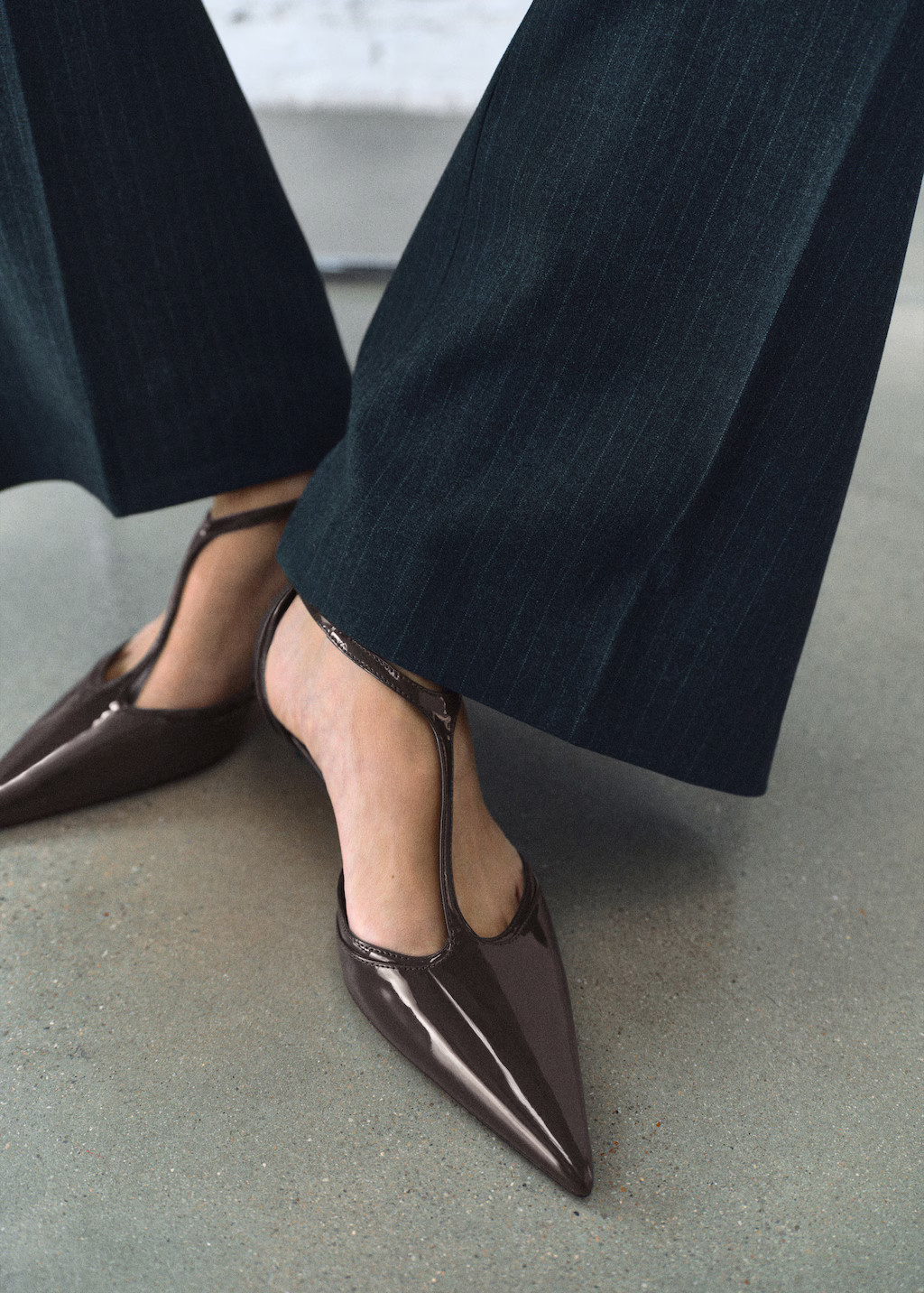 Kitten-heel patent leather shoes | Mango (US/MX/AU)