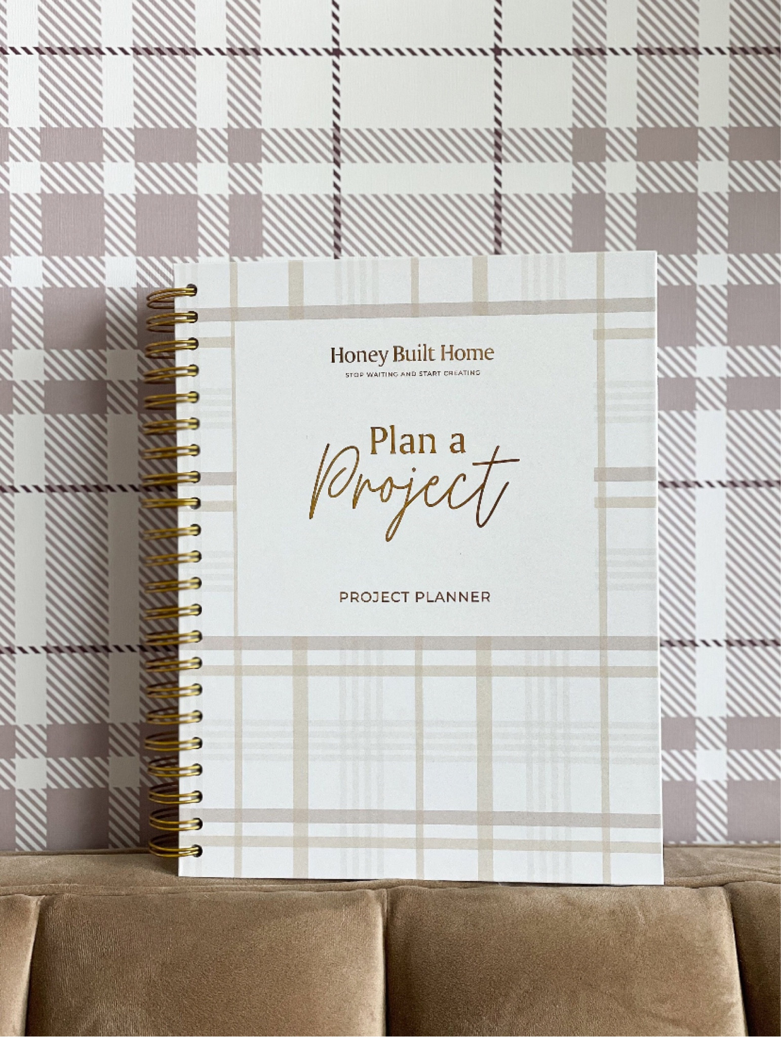 Honey Built Home Project Planner - a must for all home DIYers who want to keep your projects organized and planned to a T! #ltk

#LTKsalealert #LTKhome #LTKfindsunder50