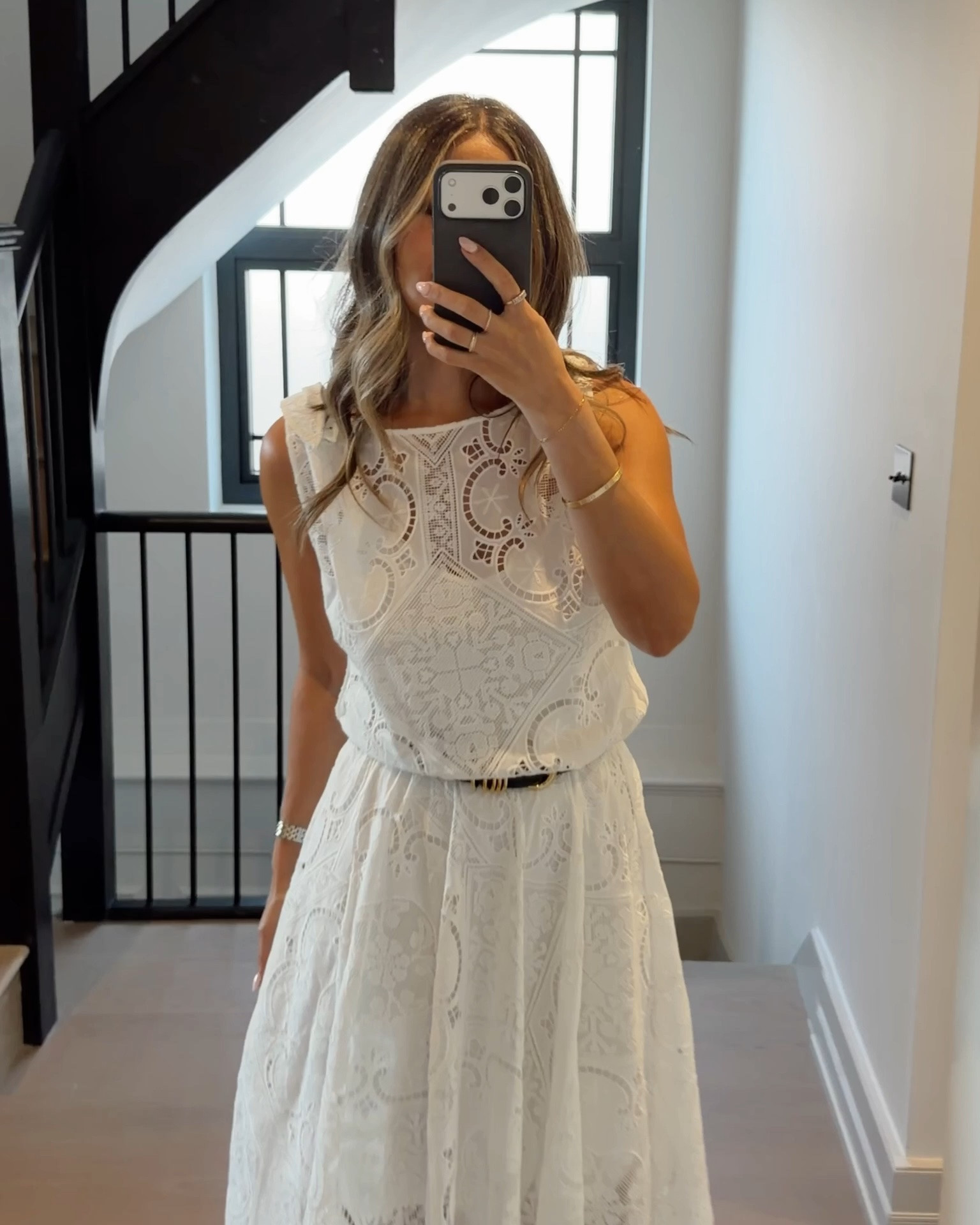 Such a gorgeous dress! I went for size small so true to size. 👌🏼
Use my code MyErna at checkout for extra 10% off