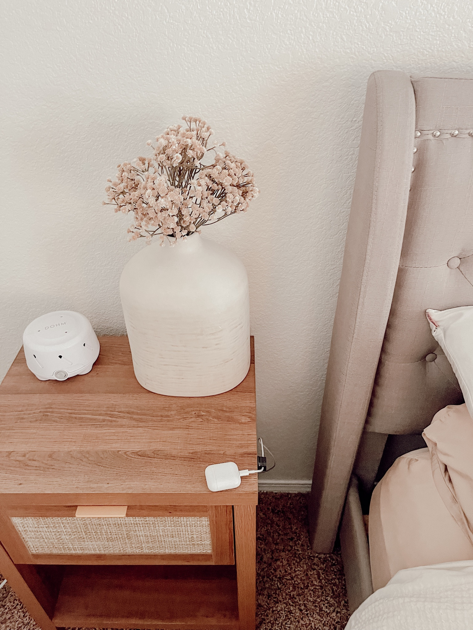 Amazon cord organizer 

End table 
Target 
Walmart 

#LTKFindsUnder50 #LTKFindsUnder100 #LTKHome