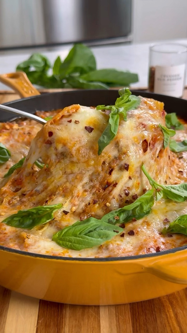 *NEW* HIGH-PROTEIN SKILLET LASAGNA, one of my favorite weeknight or date night meals that comes together in under 30 minutes-because who *really* wants to spend forever in the kitchen making lasagna the traditional way? Not me-especially when you can make lasagna in skillet form and I think it tastes even better this way, but you can be the judge.

This is a new version of my 30-minute skillet lasagna from the blog, but higher in protein. We are replacing the ricotta cheese with cottage cheese, and you can't tell the difference.

It is also packed with more meat than pasta, for a more filling and incredibly delicious meal. I can't wait for you to try this recipe!

#LTKVideo #LTKfindsunder100 #LTKhome