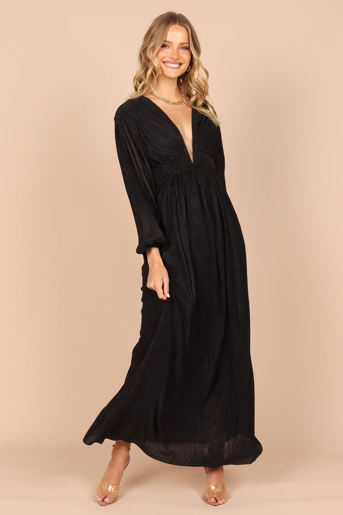 Vivacia Low Cut Maxi Dress - Black | Petal & Pup (US)