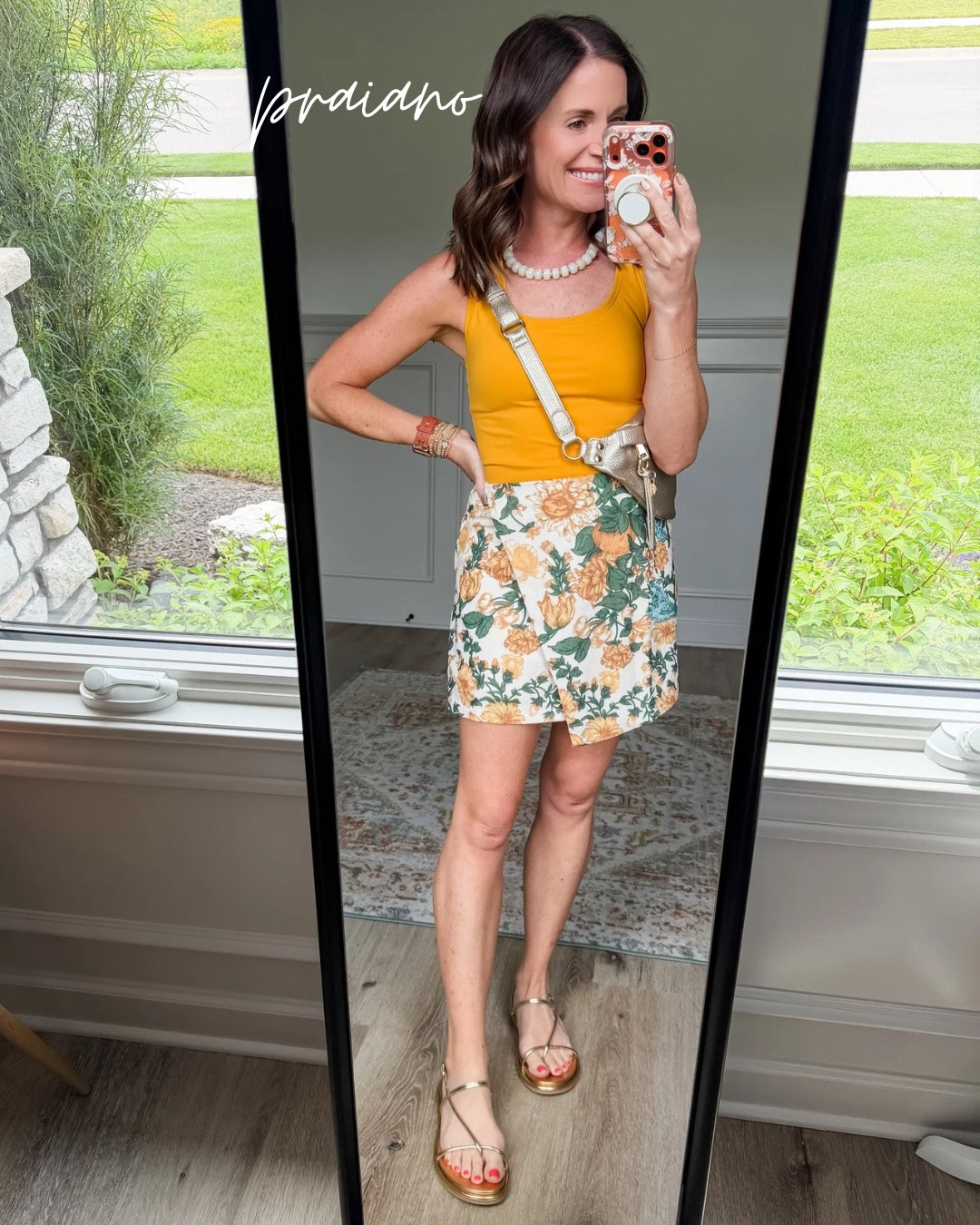 Top: XS
Skort: Small
Shoes: 6.5