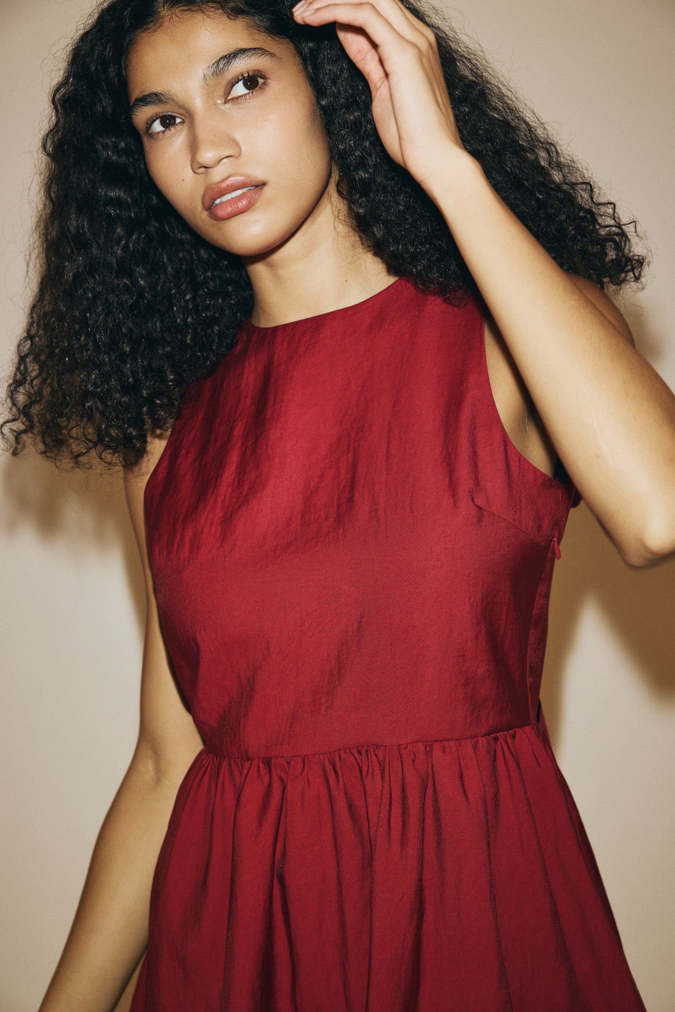 Dress with Bow at Back | H&M (US + CA)