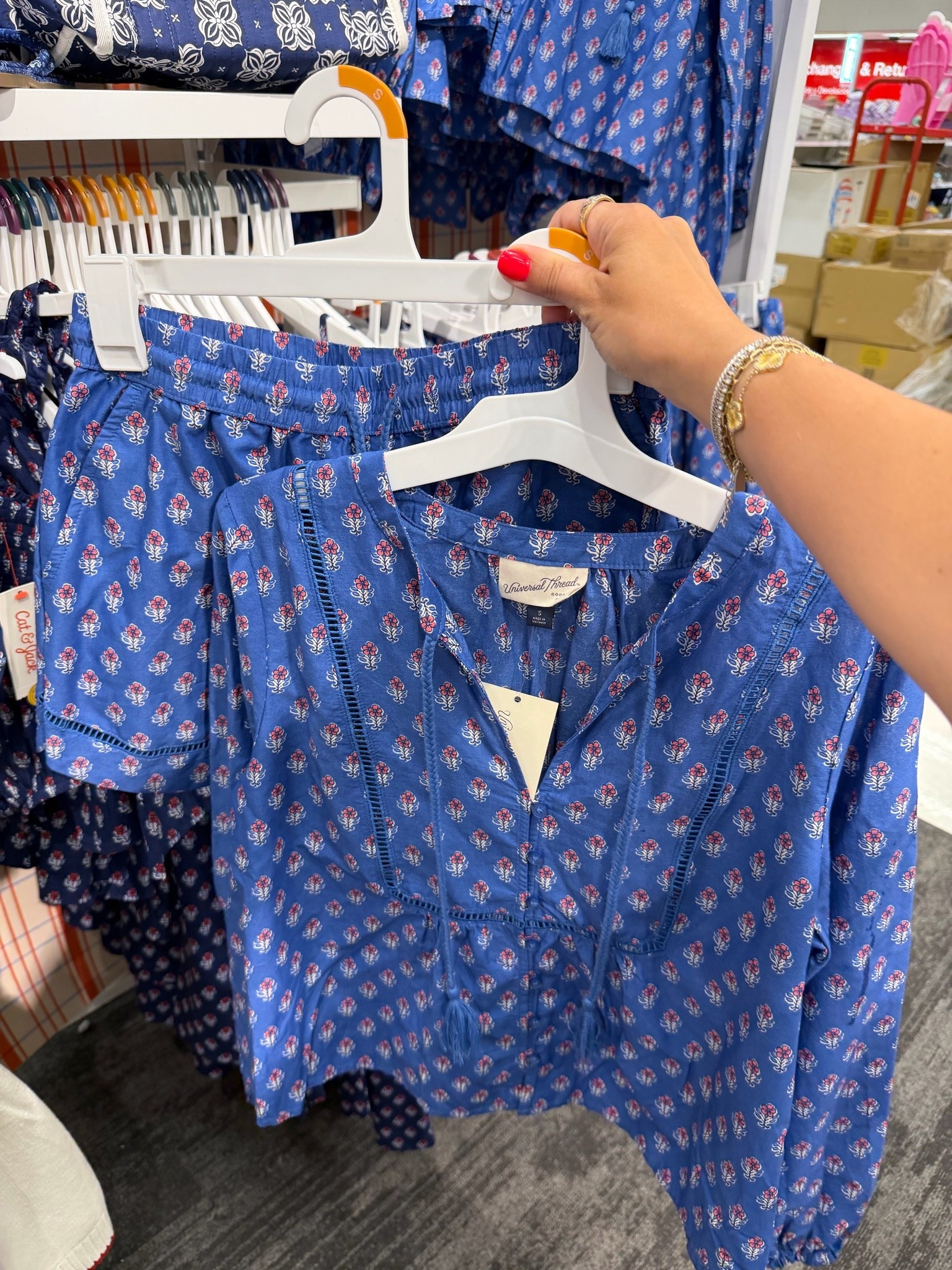 New @Target set!
Summer outfit
Vacation beach outfit