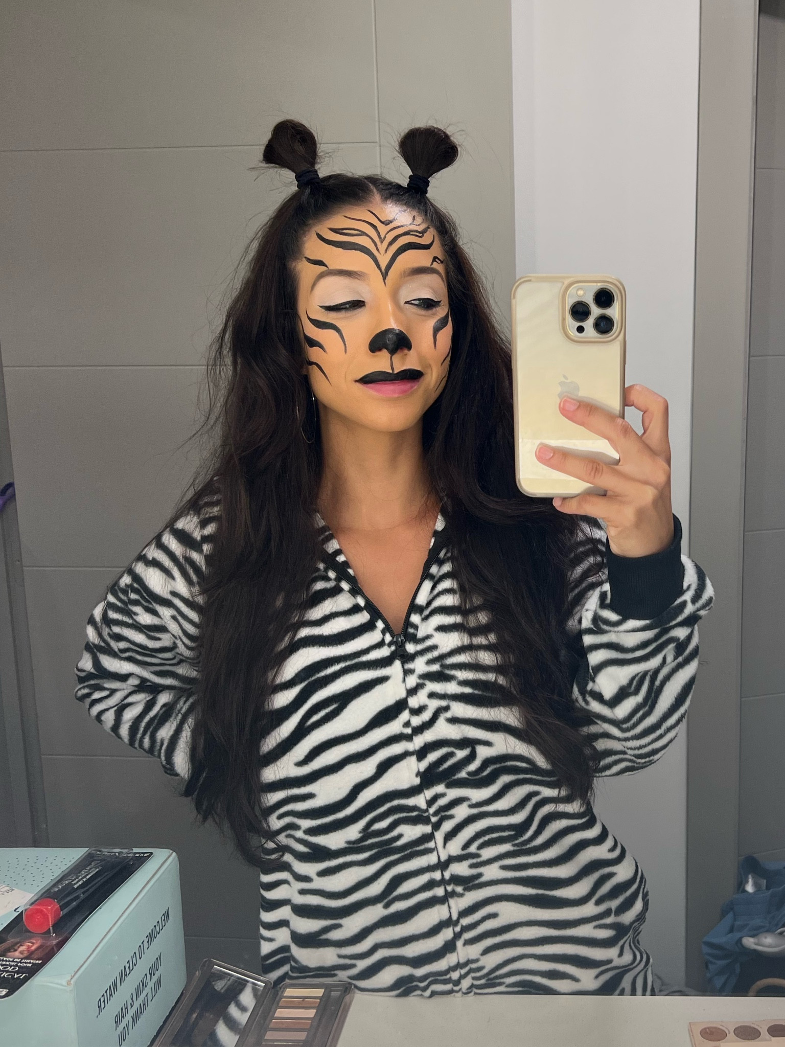 Halloween costume idea!

#LTKfindsunder50 #LTKHoliday #LTKHalloween