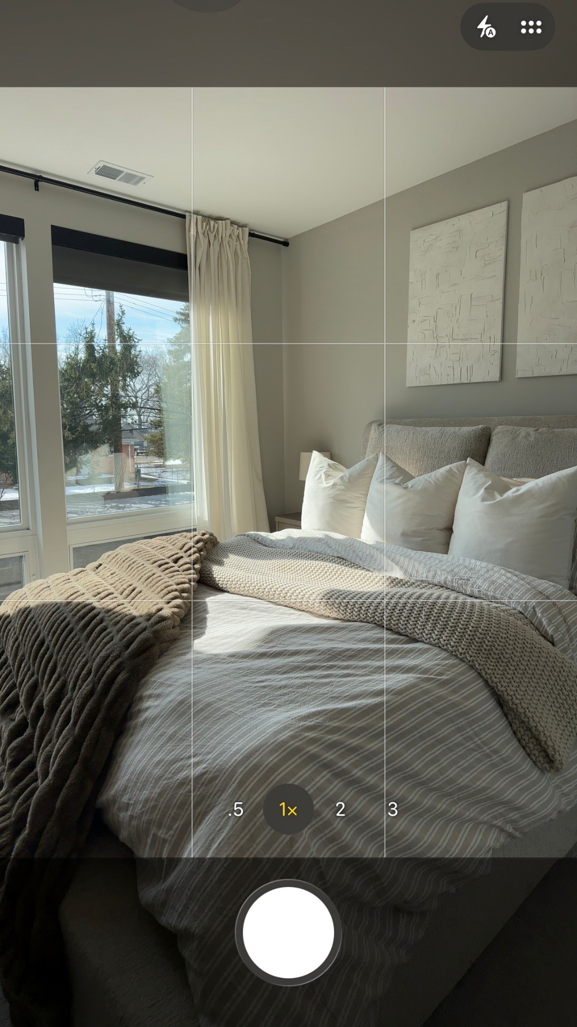 Spring bedding refresh 🌷🧚

#LTKHome #LTKmorningroutine