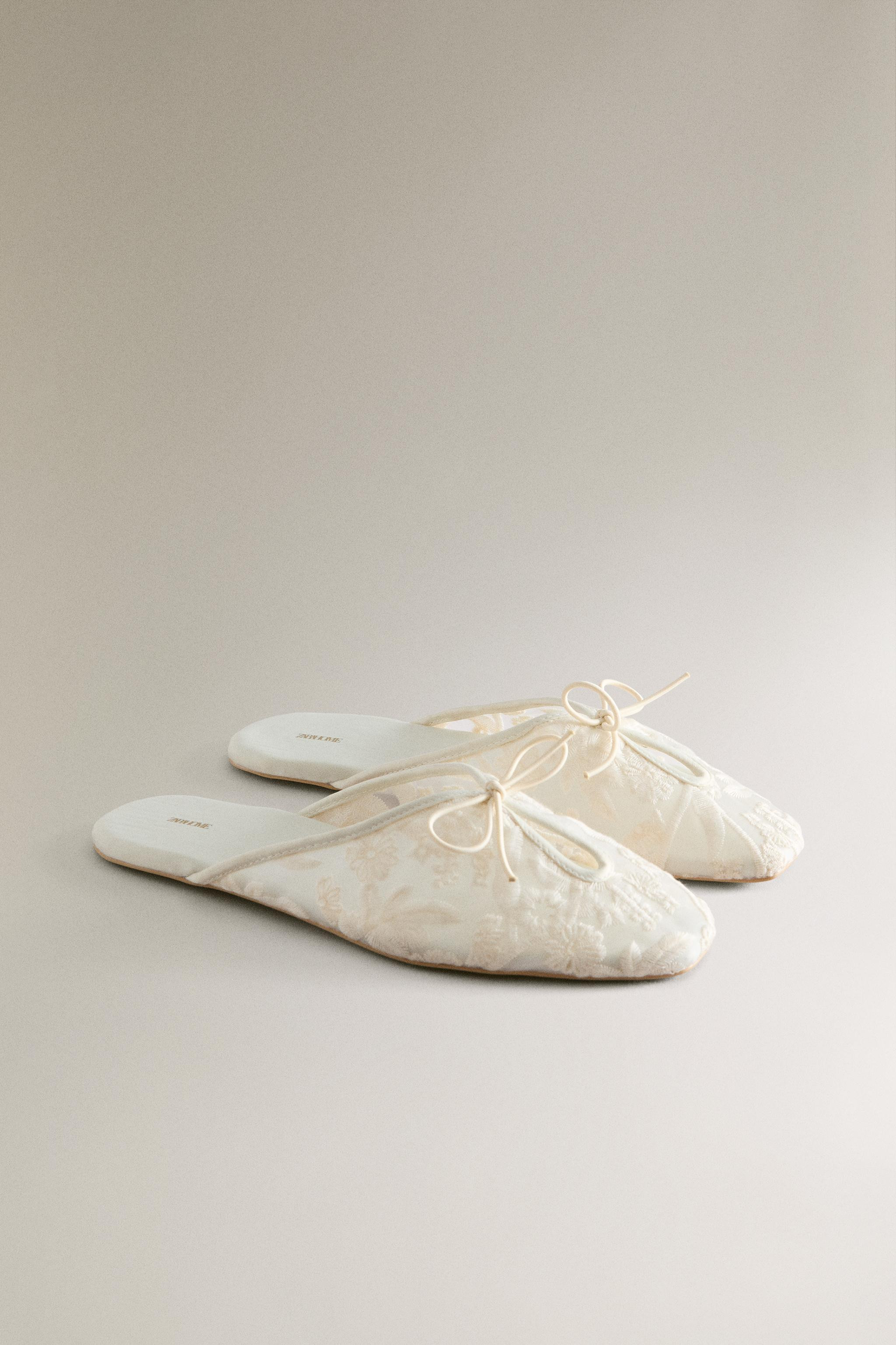 EMBROIDERED FLOWER MULE SLIPPERS | Zara US