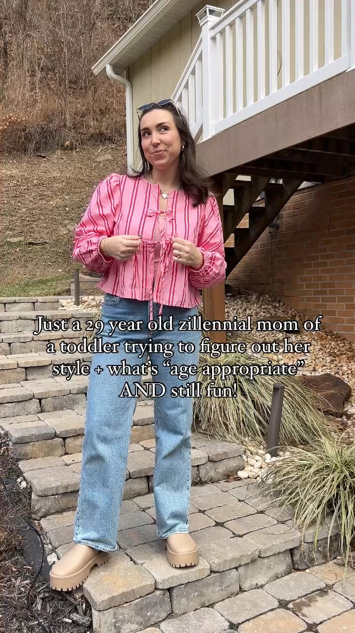 When February is almost over so your wardrobe starts to come back to life 🤩💖🙌🏻💐 yes PLEASE!!!

Free people lookalike, spring style fashion, Amazon finds under $50! Toddler mom millennial/zillennial outfits 29 year old mom style. Casual jeans outfit, cute pink top

#LTKFindsUnder50 #LTKFamily #LTKWatchNow