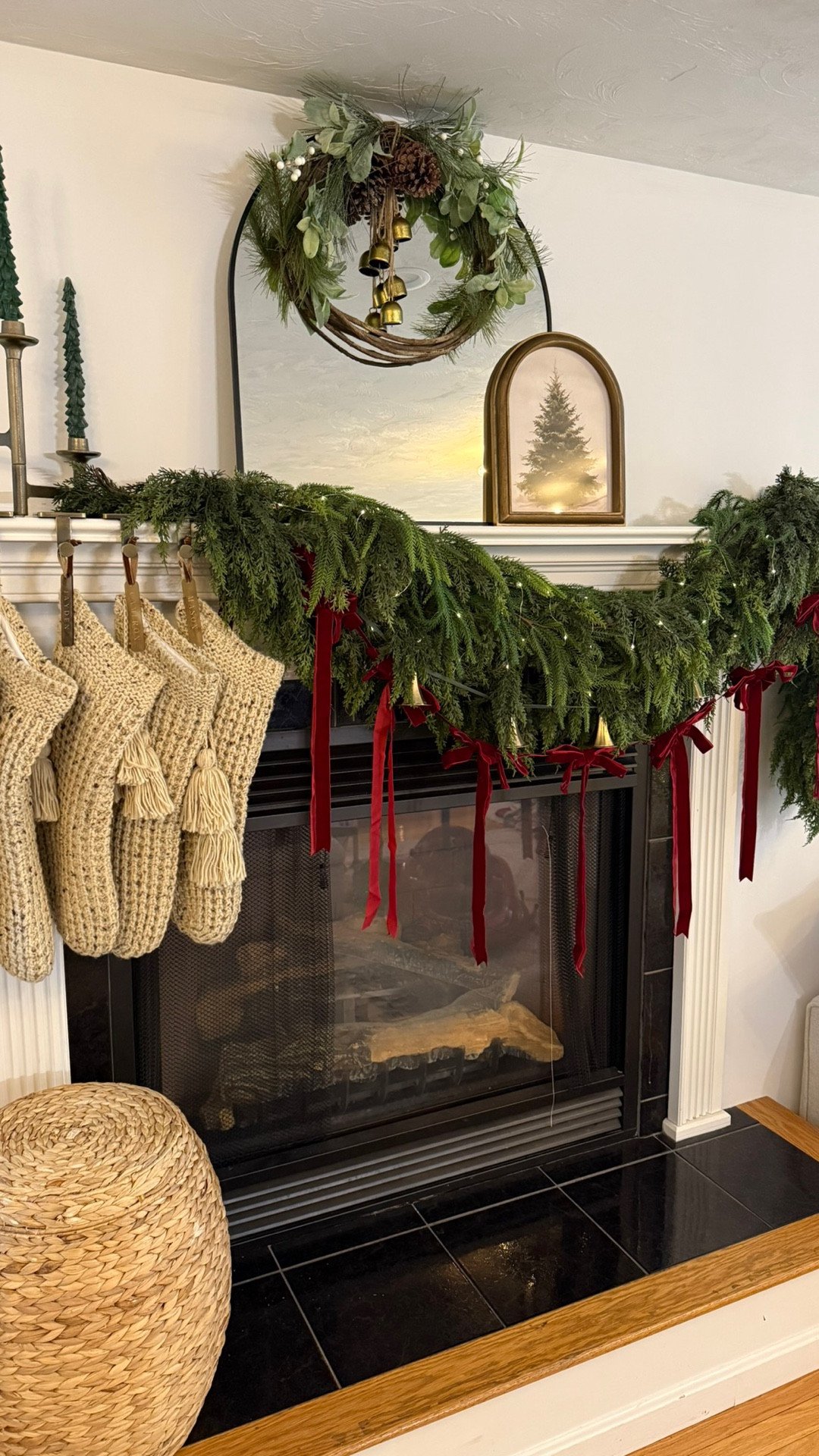 Warm + organic Christmas vibes this year ✨
Fresh greens, chunky knit stockings, brass bells, and deep velvet bows…
Keeping it simple, natural, and cozy by the fire.



#ChristmasDecor #HolidayHome #MantleDecor #NeutralChristmas #CozyHome #OrganicChristmas #GreensAndGold #VelvetRibbon #StockingDecor #MantleStyling #ChristmasMantle #HolidayVibes #WinterDecor #ModernTraditional #HomeInspo #InteriorDesign

#LTKHome #LTKHoliday #LTKSeasonal