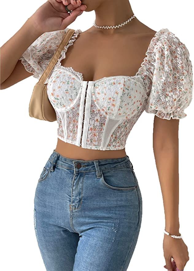 OYOANGLE Women's Boho Ditsy Floral Print Sweetheart Neck Short Puff Sleeve Crop Top Blouse | Amazon (US)