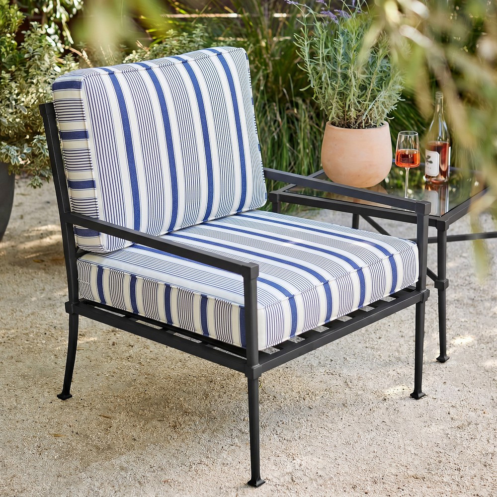 Hill House x Williams Sonoma Home Bridgehampton Outdoor Cushions | Williams-Sonoma