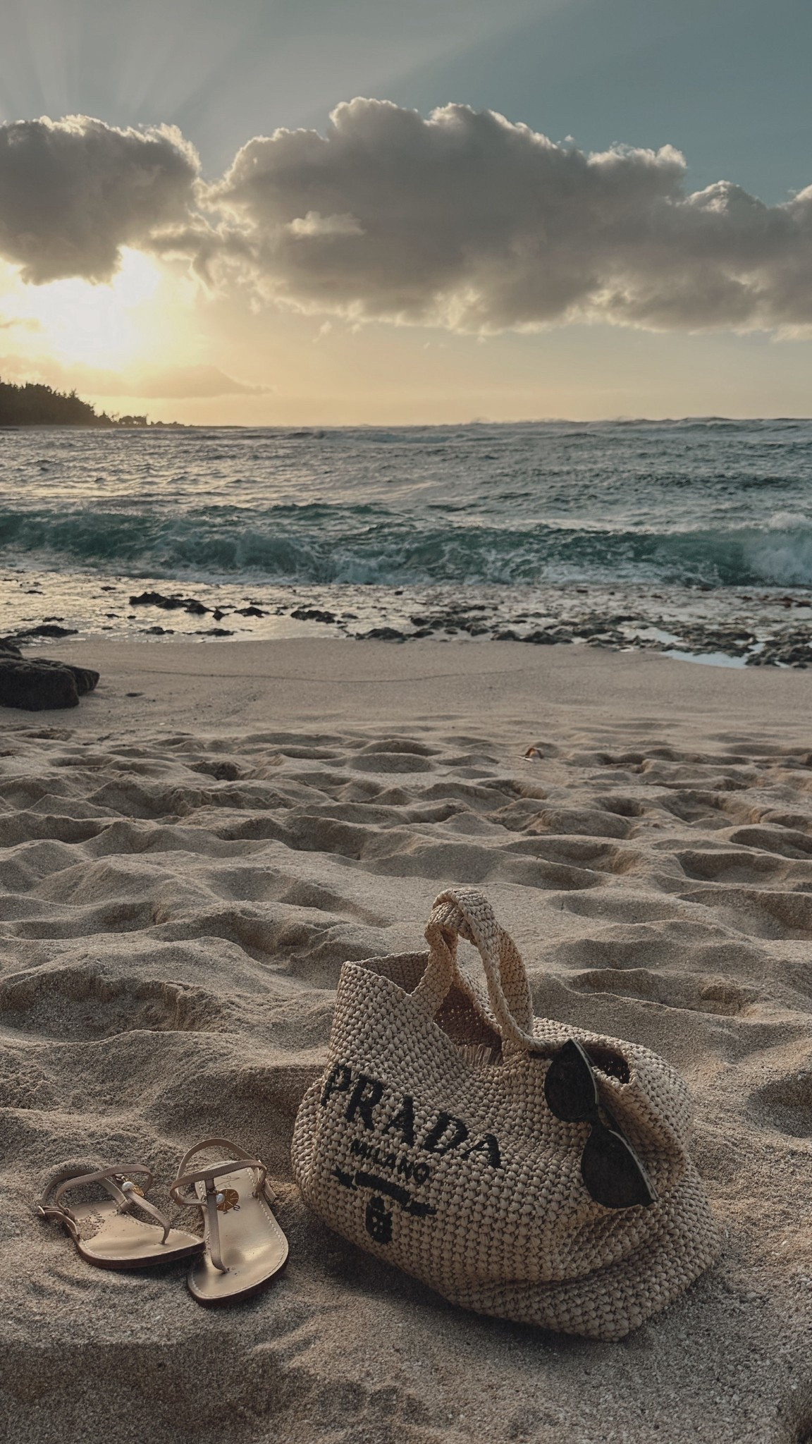 Vacation must have, beach tote bag, StylinByAylin, Aylin

#LTKSeasonal #LTKTravel #LTKBeauty