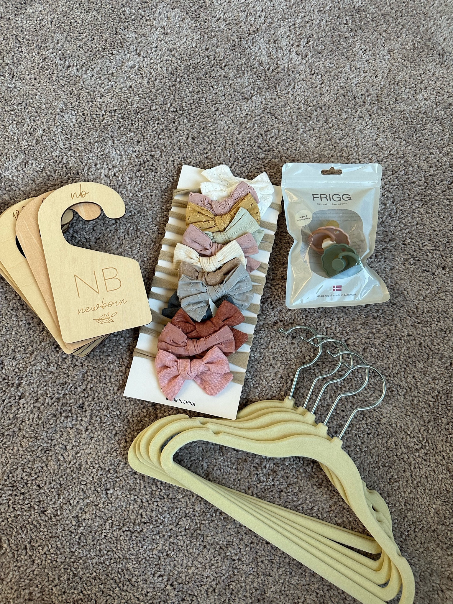 RECENT AMAZON BABY ORDER 



Amazon, Amazon finds, baby finds, pregnancy fashion, pregnancy fits 