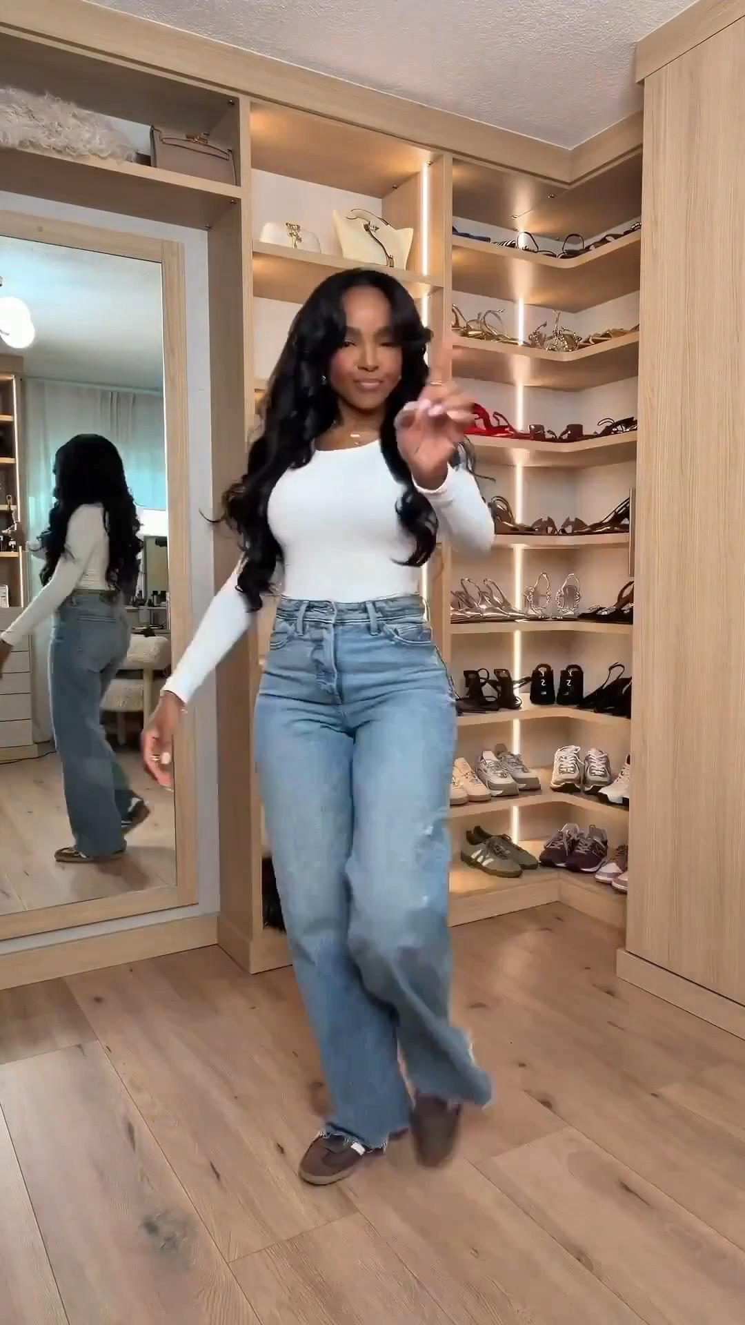 Elevated everyday outfits you’ll actually wear — effortless polish made simple with clean lines and versatile staples you can mix, match, and repeat all season.

These are the kind of looks that work for real life: comfortable enough for errands and coffee runs, but easy to dress up with heels or accessories when plans pop up. Each piece earns its place in your closet, so the cost per wear drops fast as you style them multiple ways.

Perfect for:
• Casual days and errands  
• Coffee runs and daytime plans  
• Everyday looks you can dress up or down  

📏 Sizing:
Tops (Small)  
Bottoms (Small / 27 Long)  
Shoes (True to size)  

📏 Measurements:
5’4” · 138–140 lbs · 36D · 27” waist · 40” hips  

Everyday outfit inspiration, elevated casual style, versatile wardrobe staples, effortless chic looks, modern everyday outfits for women, styled multiple ways with long-term wear in mind.

Tap to get details.

#LTKPetite #LTKootd #LTKgrwm

Follow me on Instagram and YouTube @kirasfashionfinds