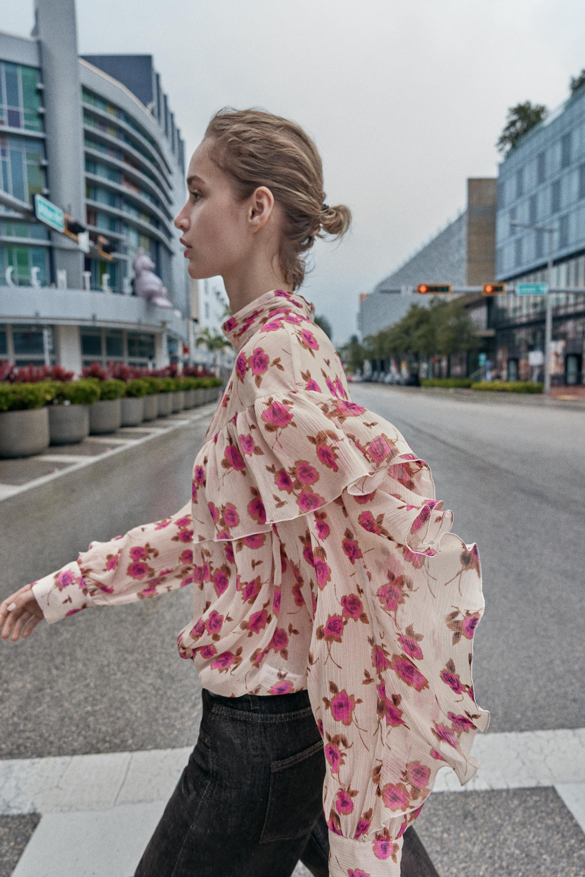 RUFFLED PRINT BLOUSE | Zara US