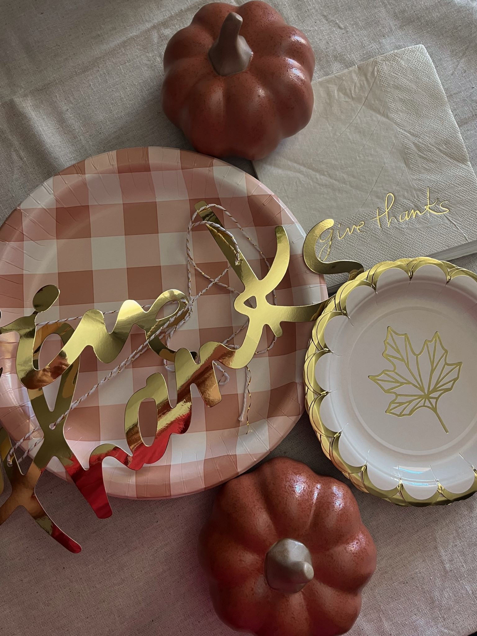 Friendsgiving Finds ✨🦃