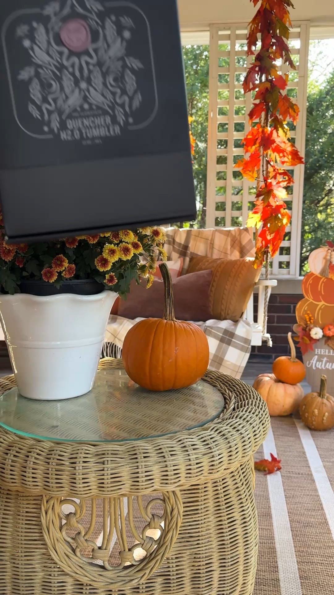 New Halloween tumblers from Stanley! This design is so good! #stanleypartner @stanley_brand 