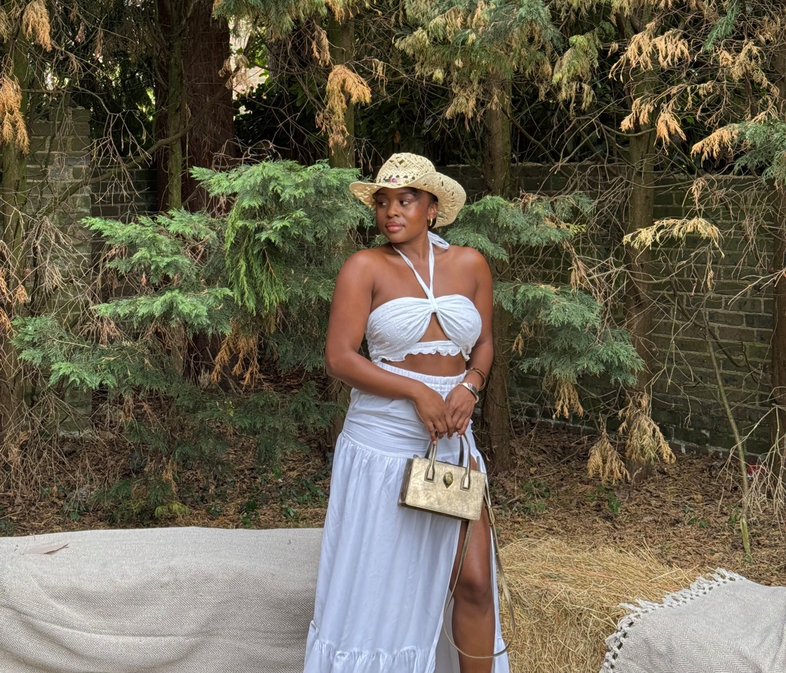 Kurt Geiger Mini Bond bronze bag. Can be worn as a crossbody bag or handbag with detachable strap

#LTKsummer #LTKuk #LTKluxury