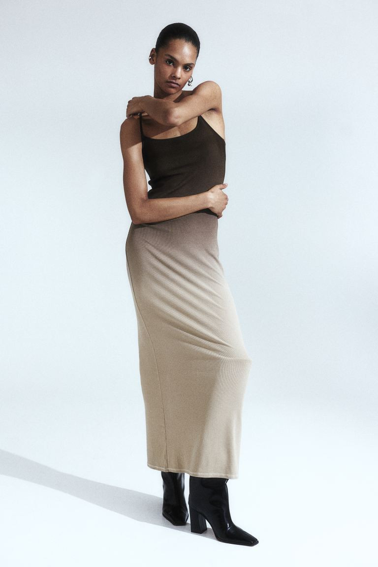 Ribbed maxi dress | H&M (UK, MY, IN, SG, PH, TW, HK)