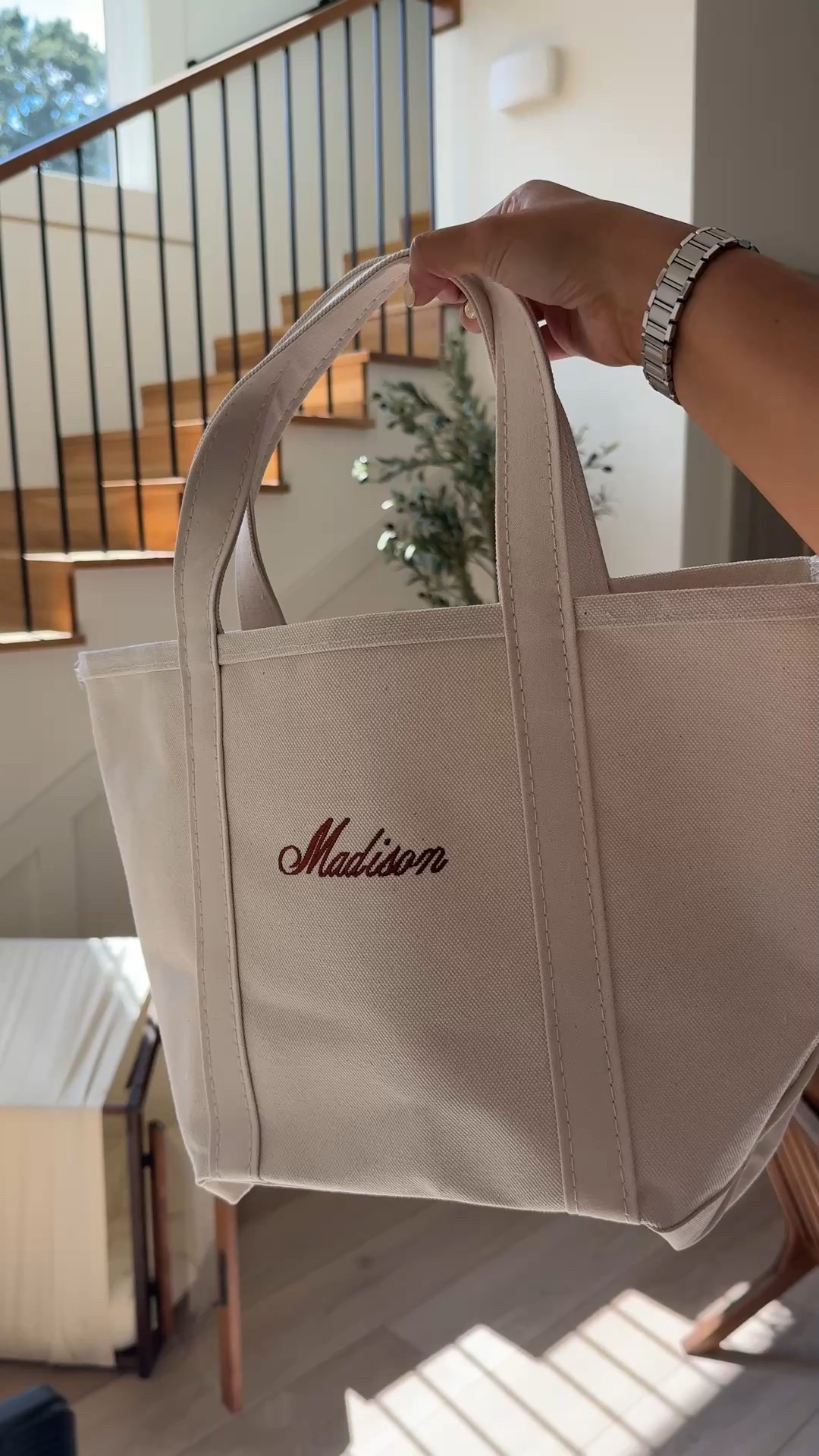 Classic, durable & goes with everything 🤍 My LL Bean canvas tote is the bag I’ll be reaching for all year round. Perfect for errands, work, or a weekend getaway ✨

#LTKStyleTip #LTKFindsUnder50 #LTKSeasonal