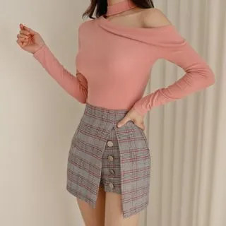 Long-Sleeve Cutout Mock-Neck Top / Plaid Skort / Set | YesStyle Global