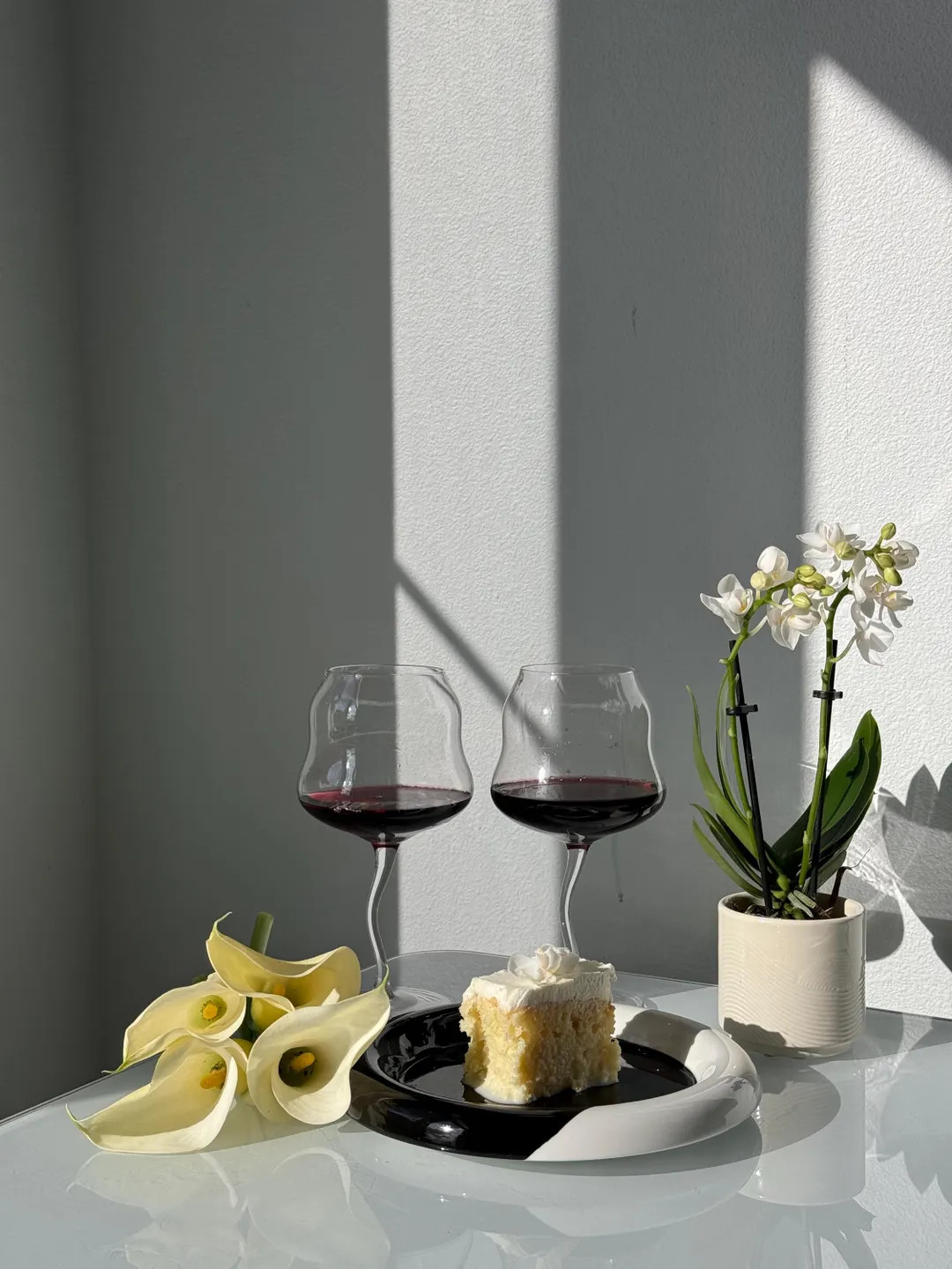 Handmade Wavy Wine Glasses Unique Set of 2, Gift for Her, Wedding, Bridal, Birthday, Anniversary,... | Etsy (US)