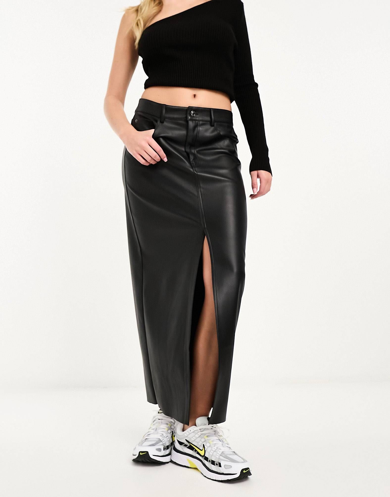 Stradivarius coated denim midi skirt in black | ASOS (Global)