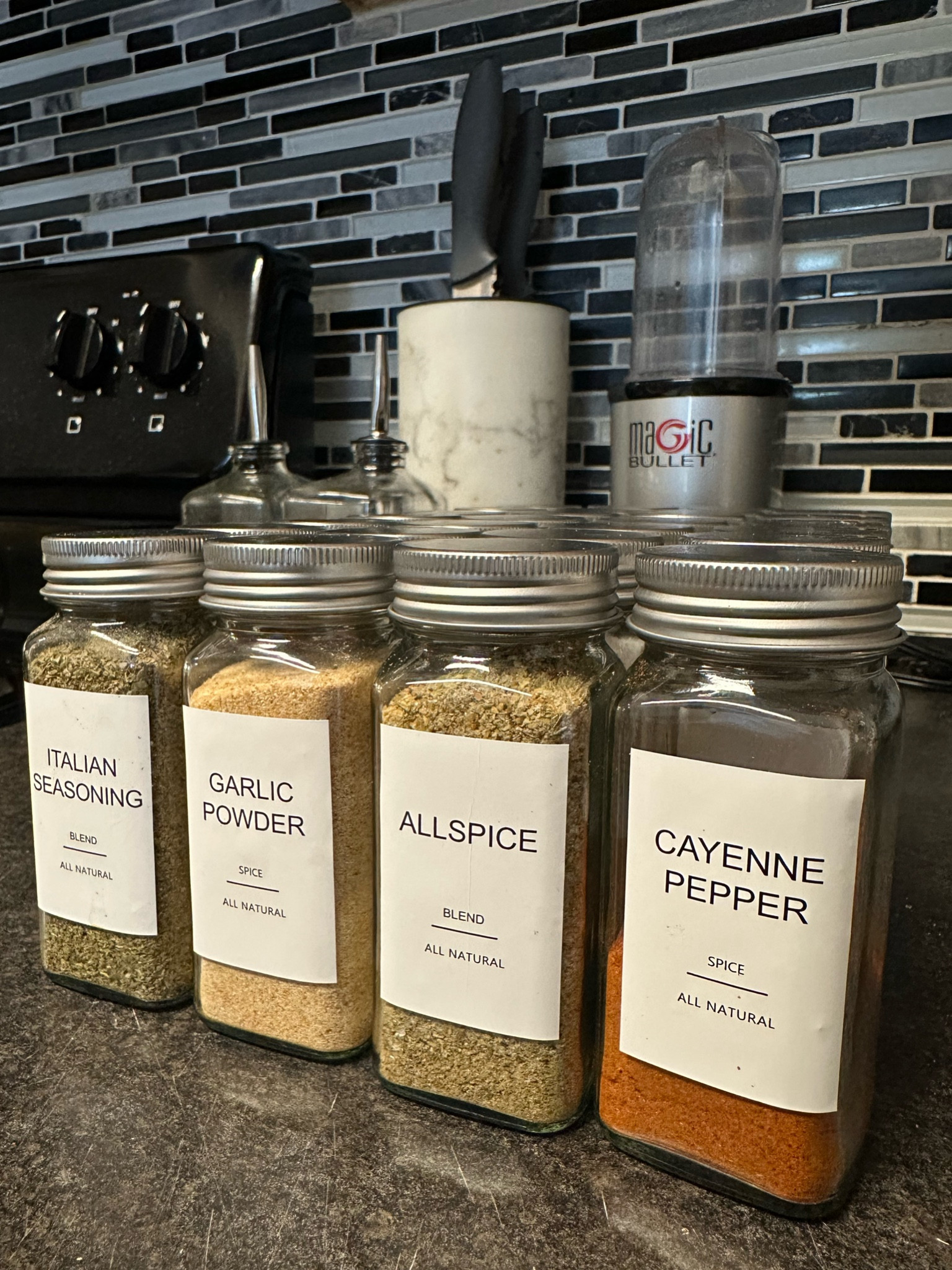 Spice jars and labels. 

#LTKHome #LTKFindsUnder100 #LTKFindsUnder50