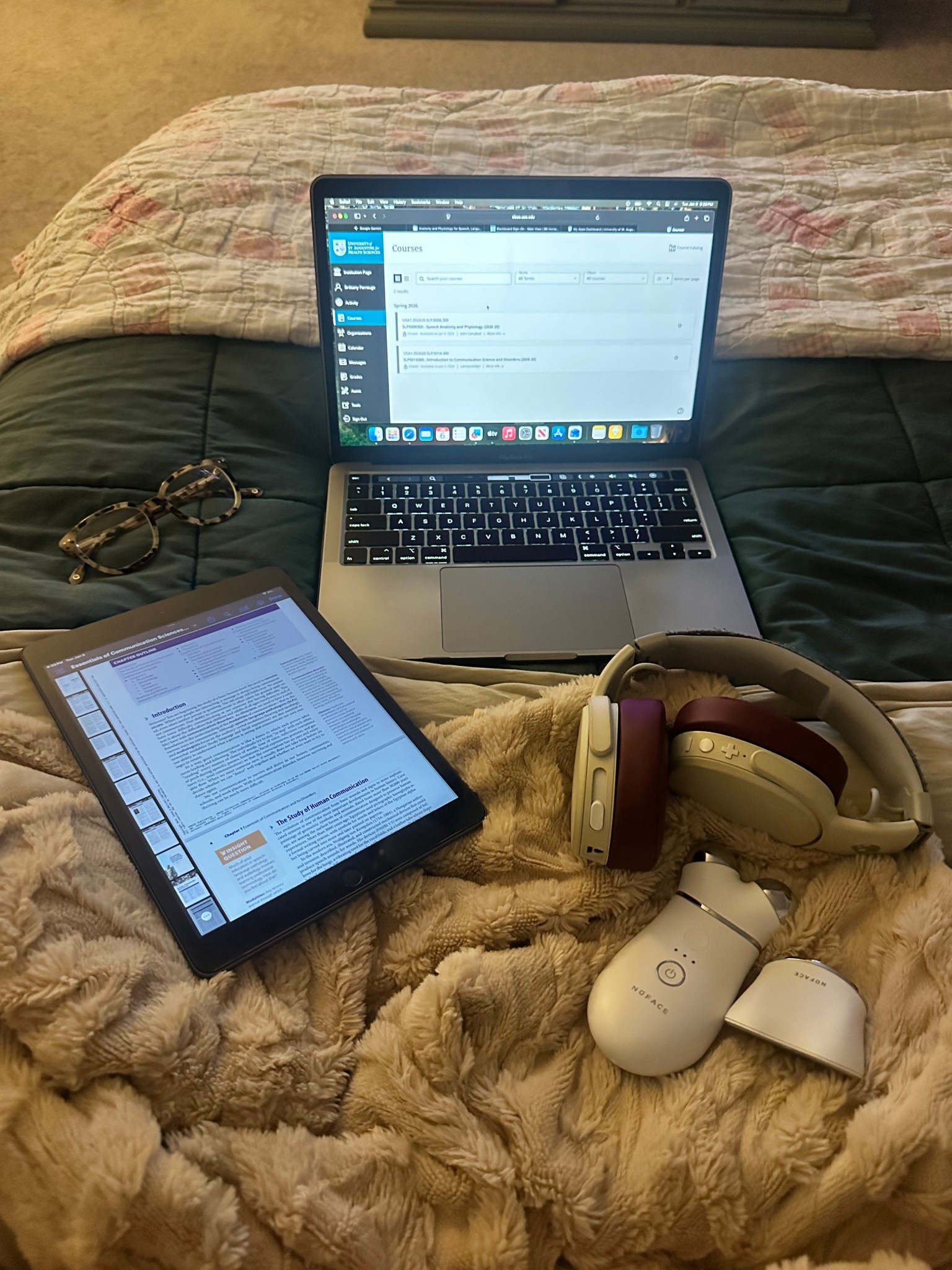 Study time 

#LTKmorningroutine #LTKselfcare #LTKmomlife