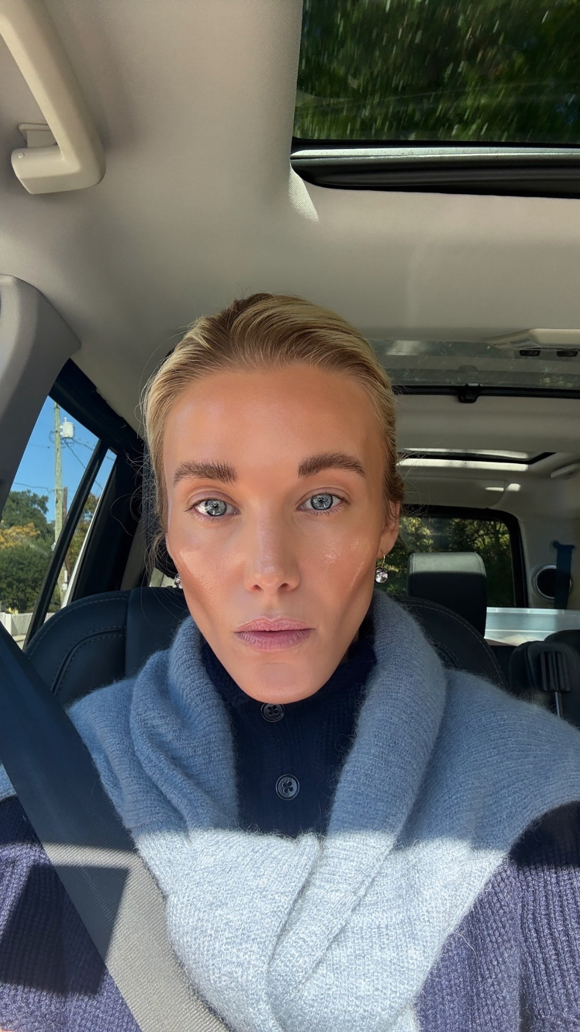 Blue steel. No makeup-makeup 🪄

#LTKBeauty #LTKFindsUnder100 #LTKStyleTip