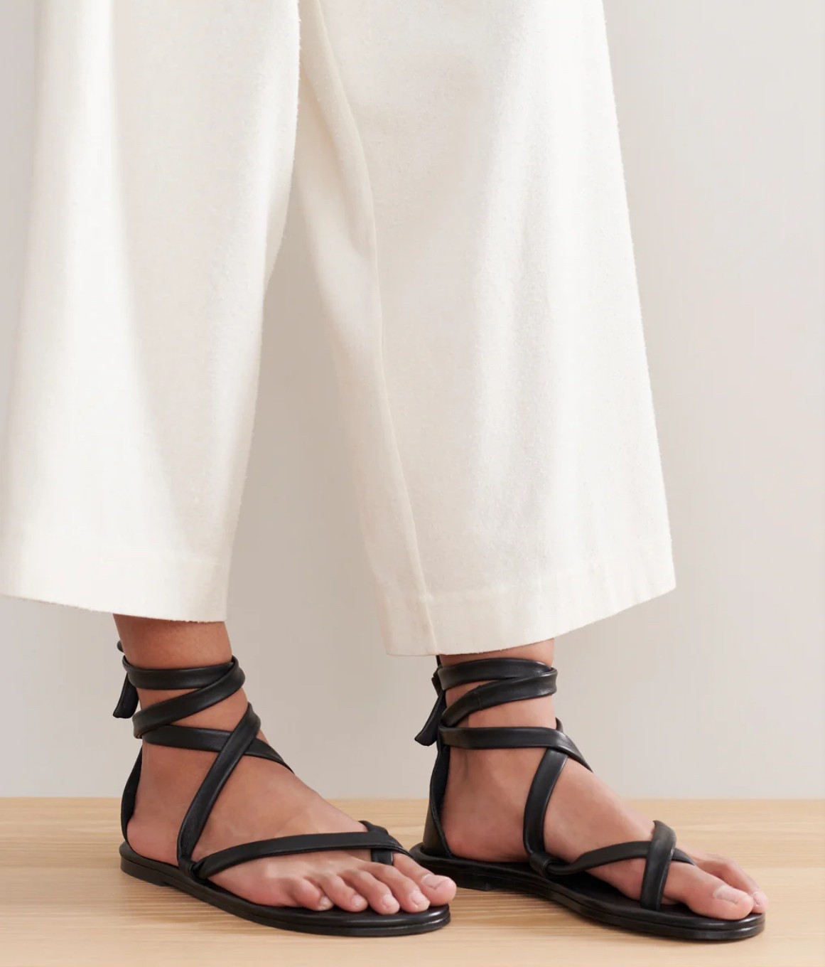 Happy Shoesday!

It’s the last day of the LTK Spring Sale. You can score these beauties at Jenni Kane for 15% off.

#shopdeescloset #shopaholicscloset

#LTKSaleAlert #LTKShoeCrush #LTKSpringSale