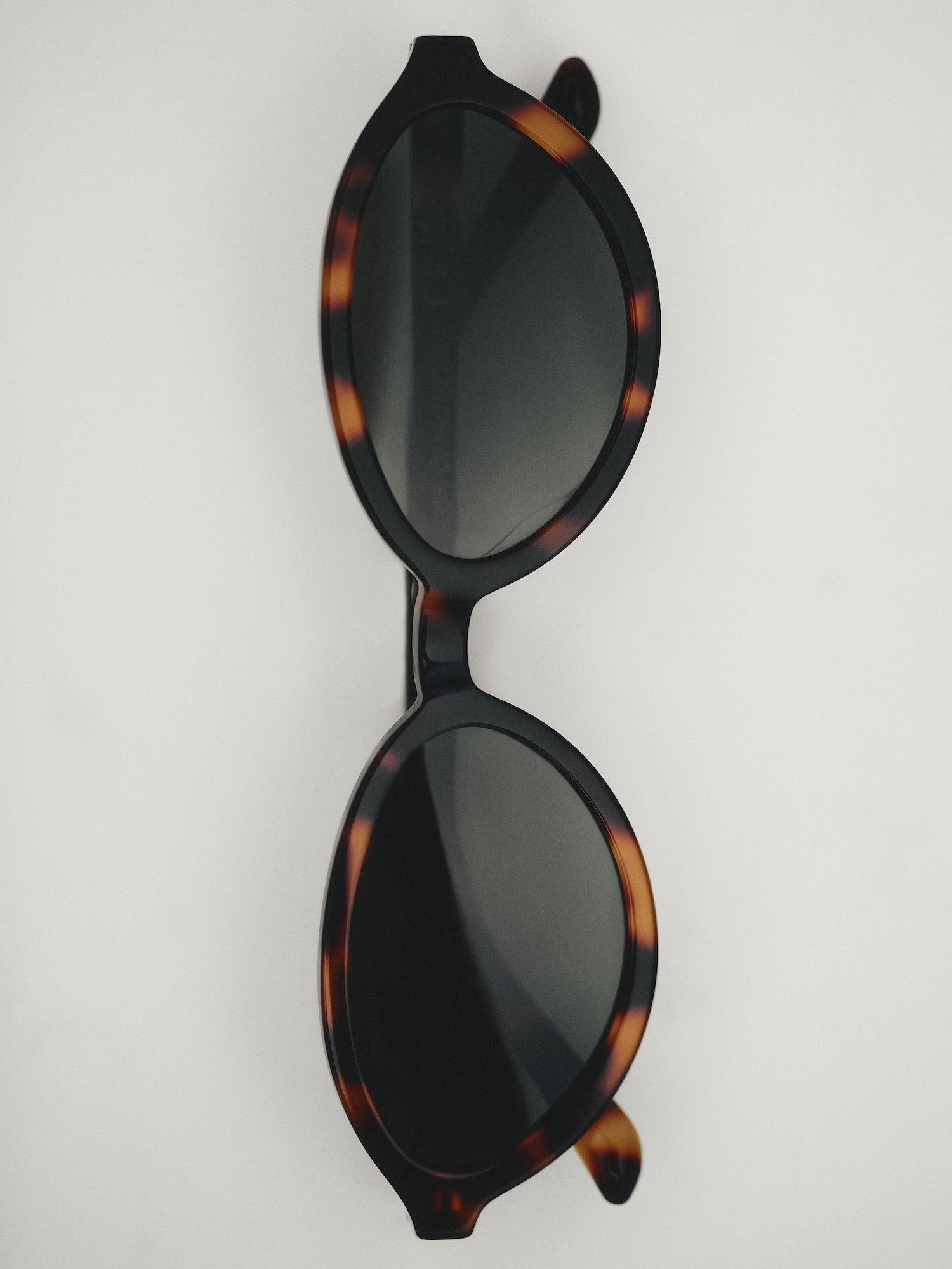 Tortoiseshell effect sunglasses | Massimo Dutti US
