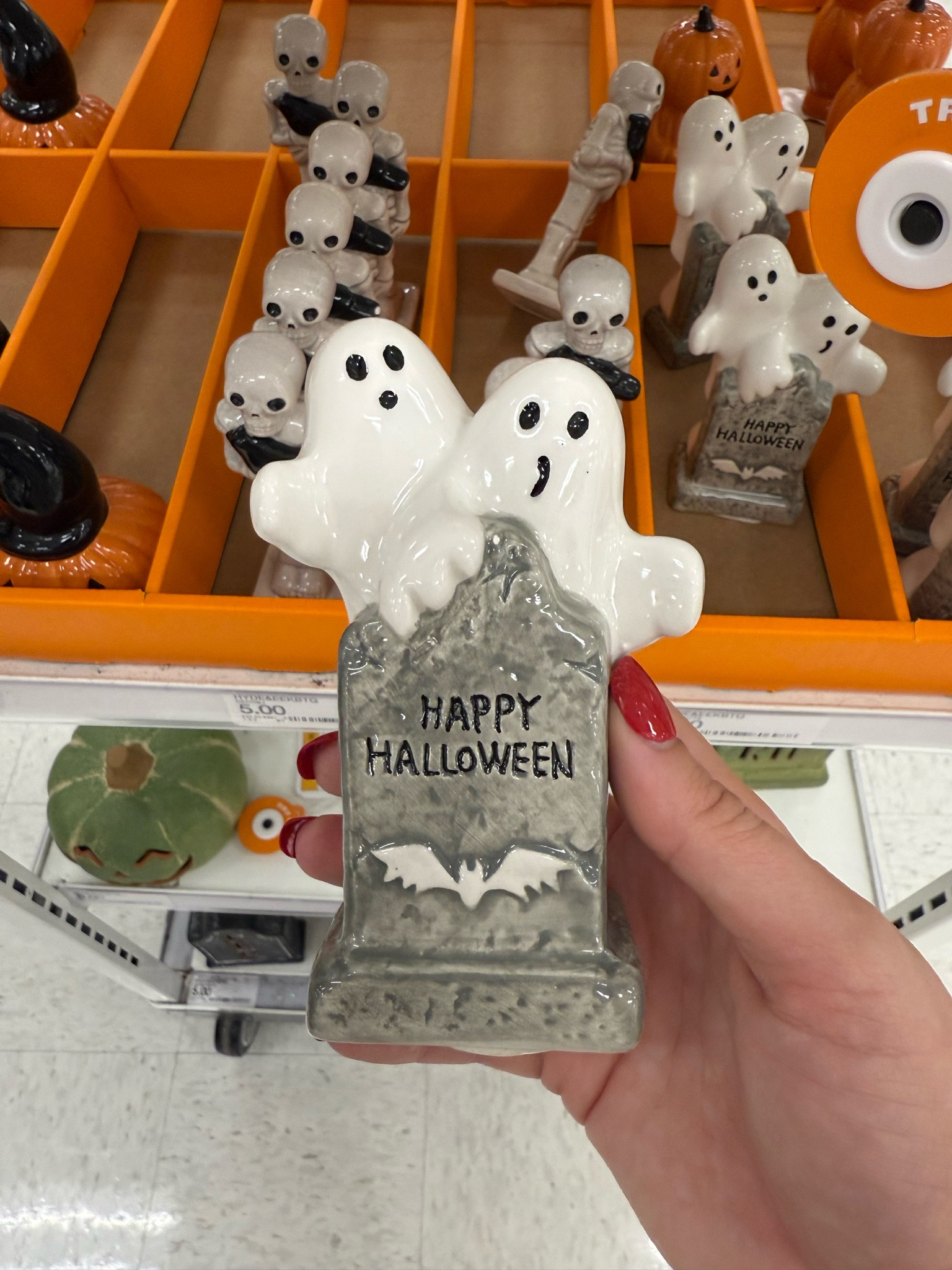 Ceramic ghost figurine 

Halloween decor Halloween home decor spooky decor Target finds Target home

#LTKSeasonal #LTKHome #LTKmomlife